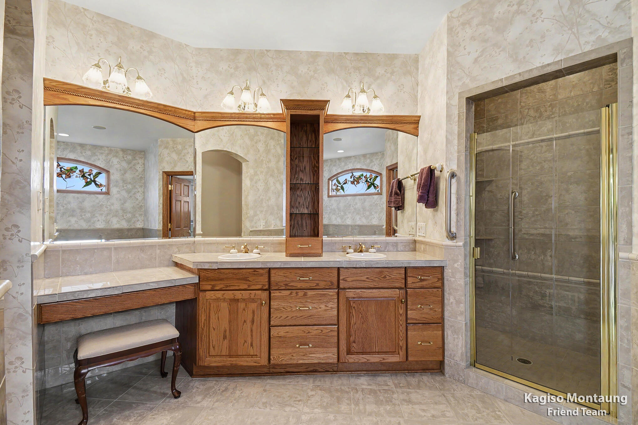 34 Regal Court Zeeland MI 49464
