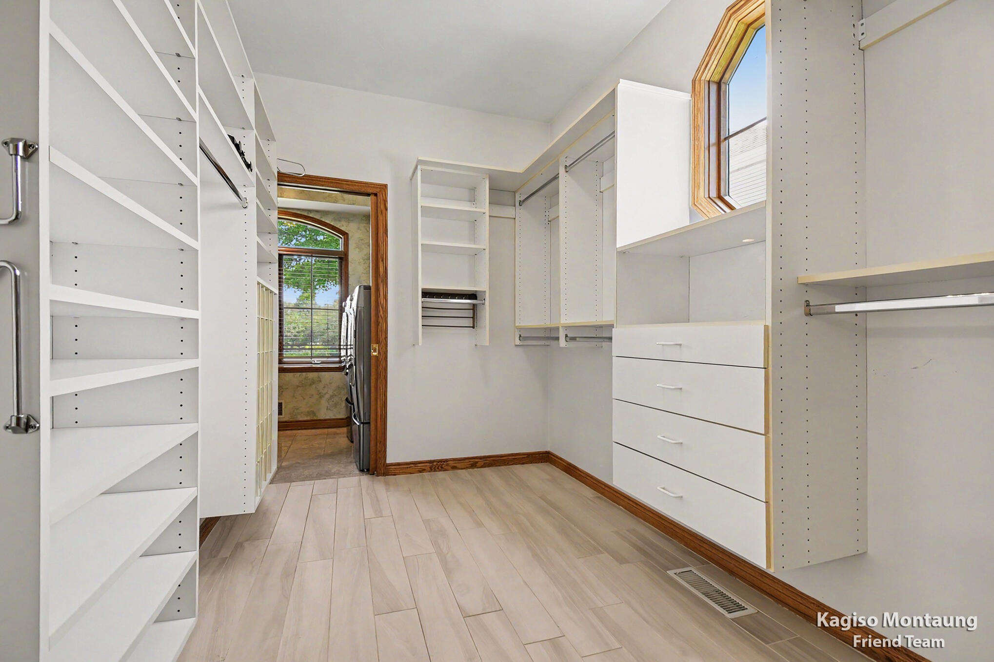 34 Regal Court Zeeland MI 49464