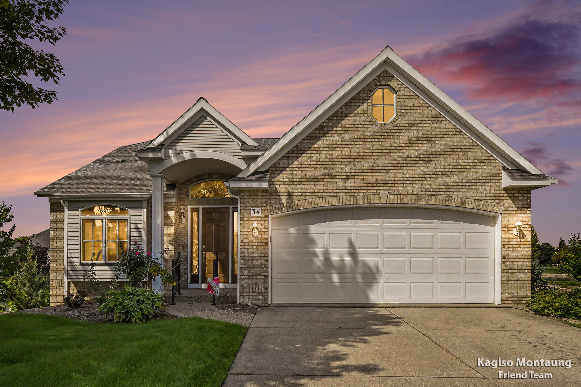34 Regal Court Zeeland MI 49464