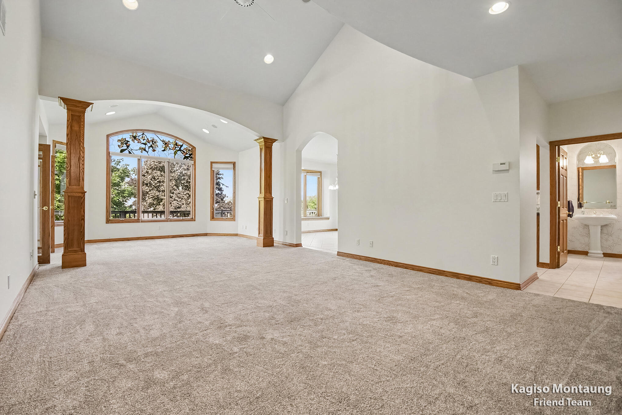 34 Regal Court Zeeland MI 49464
