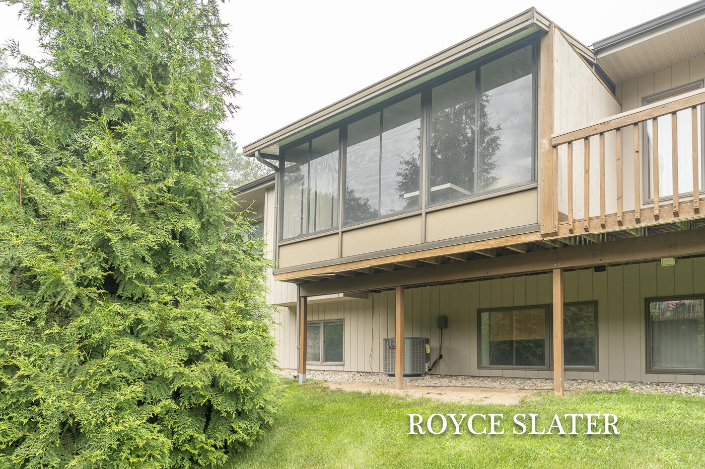 2682 Limestone Lane NE Grand Rapids MI 49525