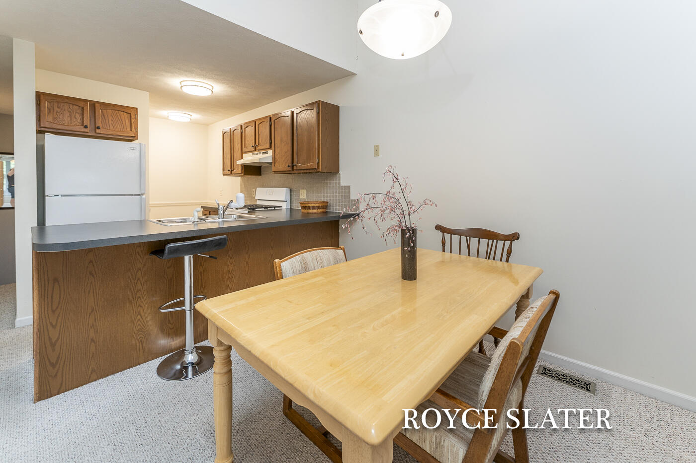 2682 Limestone Lane NE Grand Rapids MI 49525