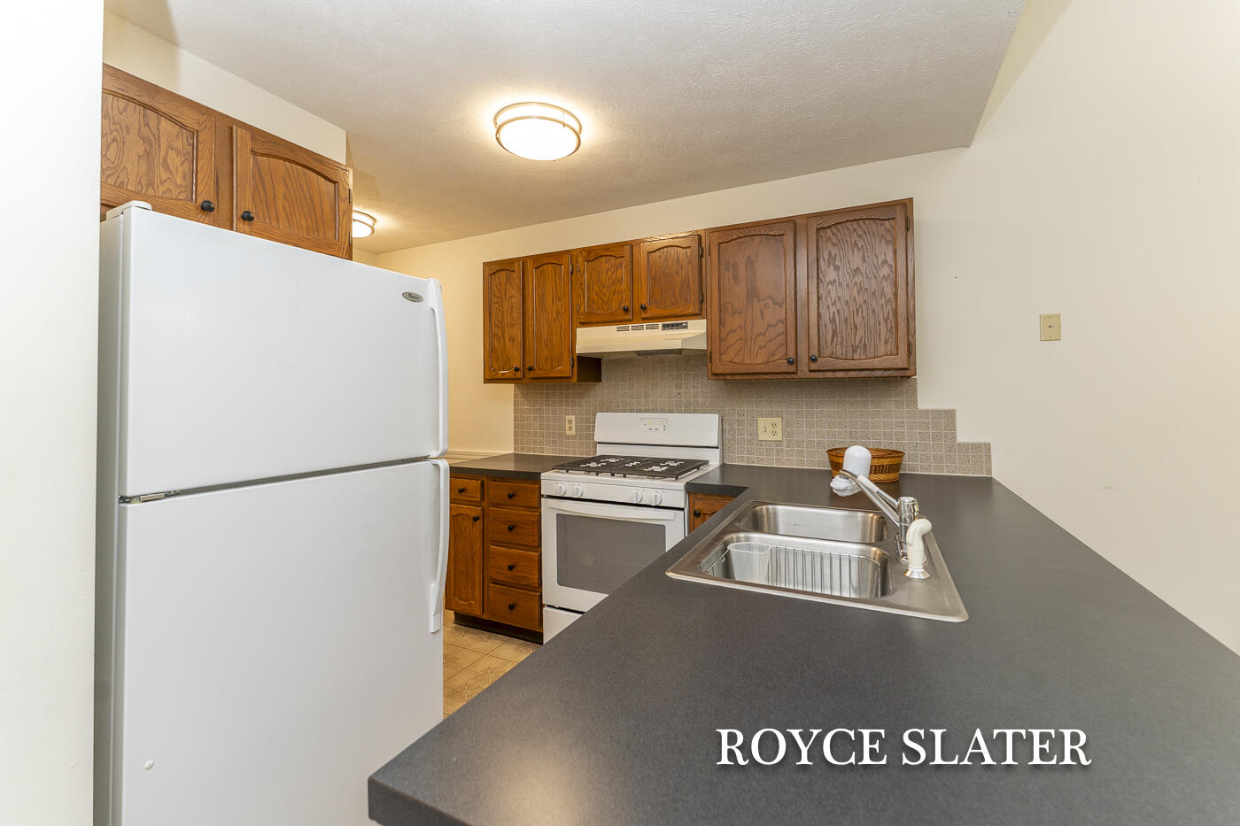 2682 Limestone Lane NE Grand Rapids MI 49525