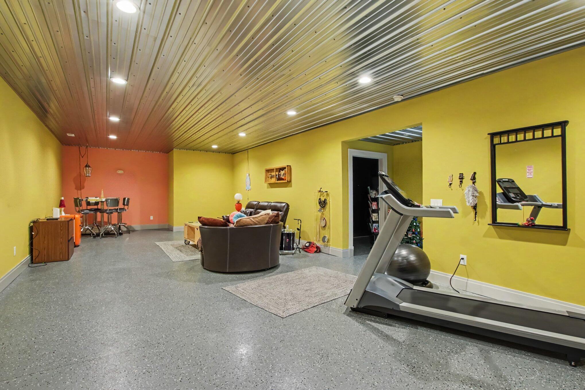 8241 Thimbleweed Trail Kalamazoo MI 49009