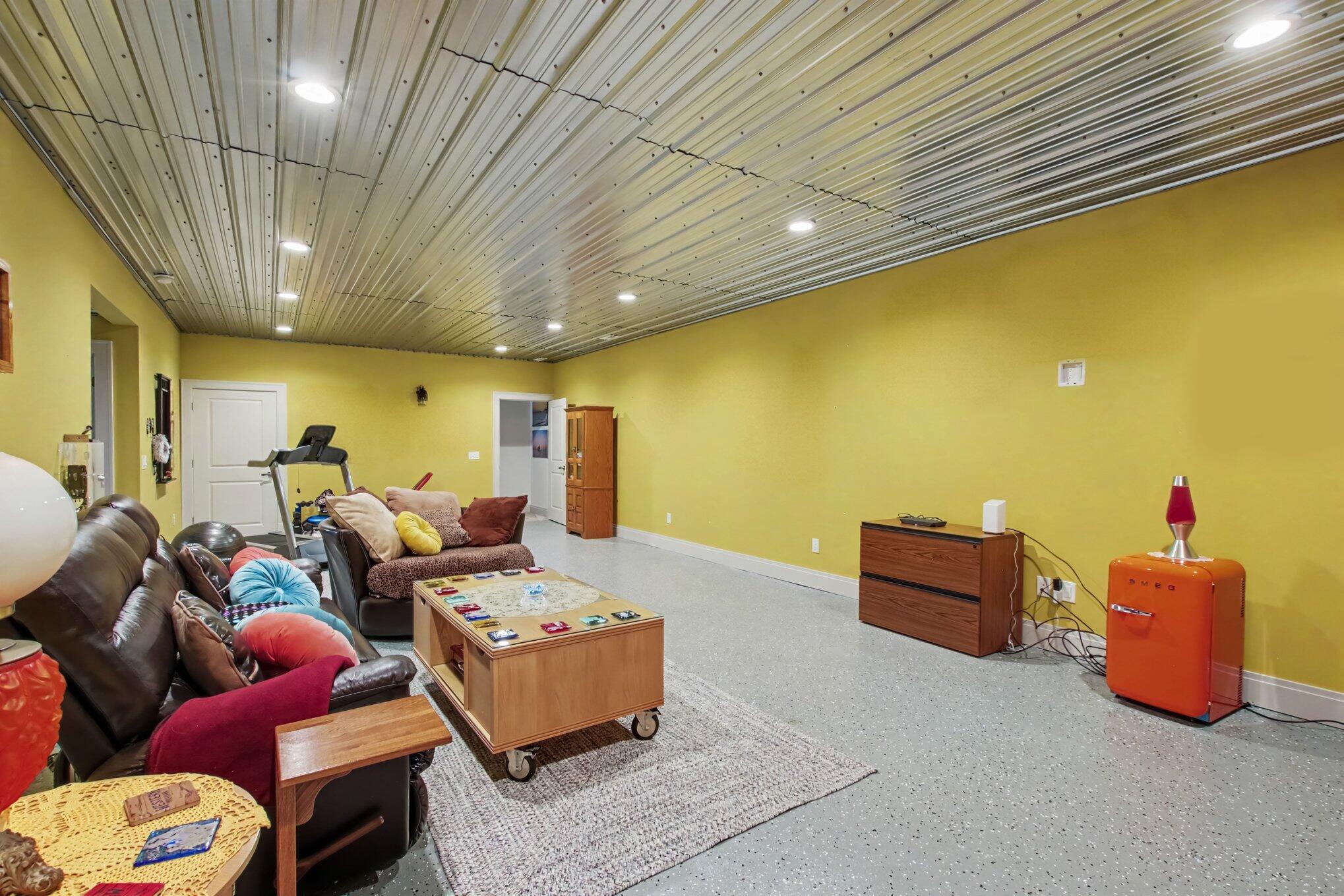 8241 Thimbleweed Trail Kalamazoo MI 49009