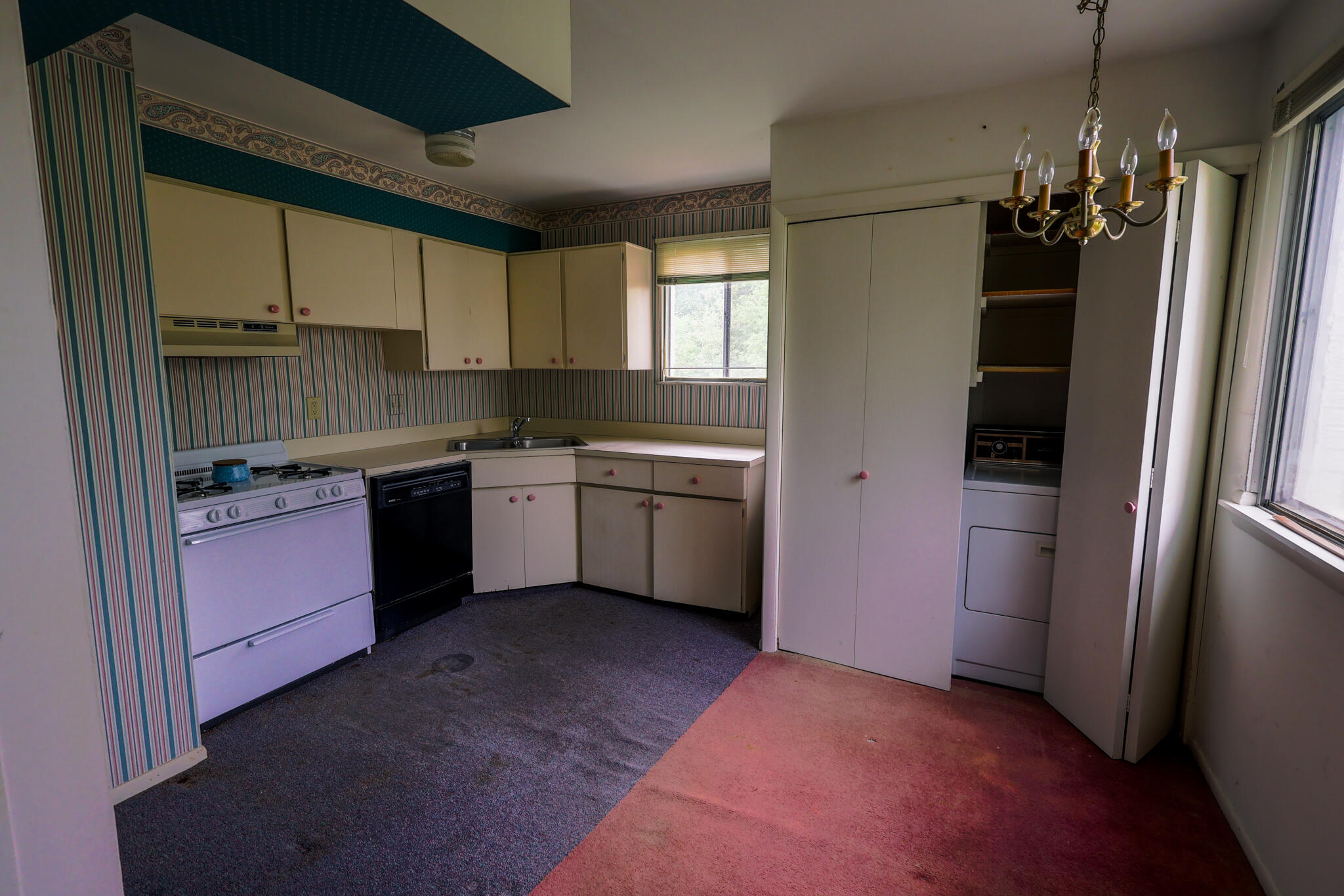 724 C Garland Circle Kalamazoo MI 49008