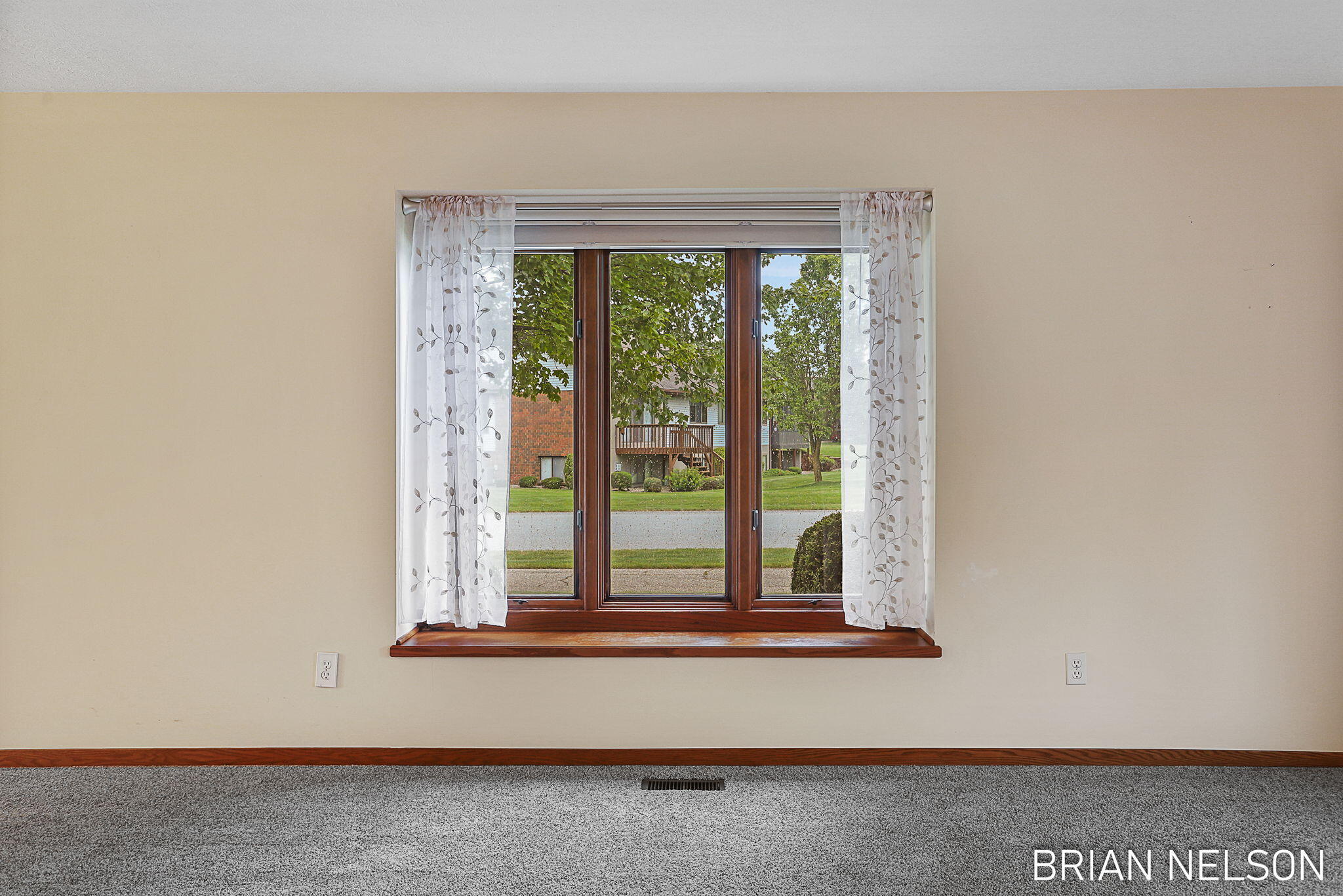205 Parkside Drive Zeeland MI 49464