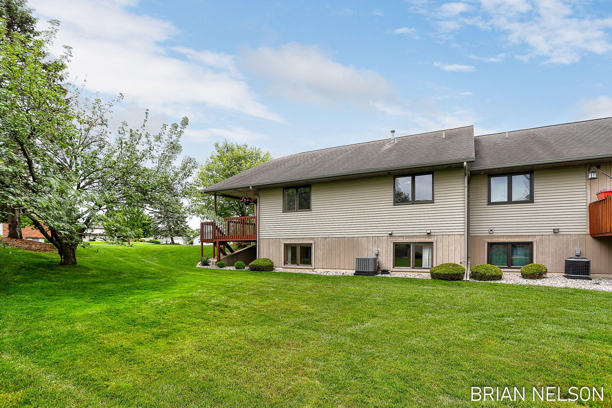 205 Parkside Drive Zeeland MI 49464