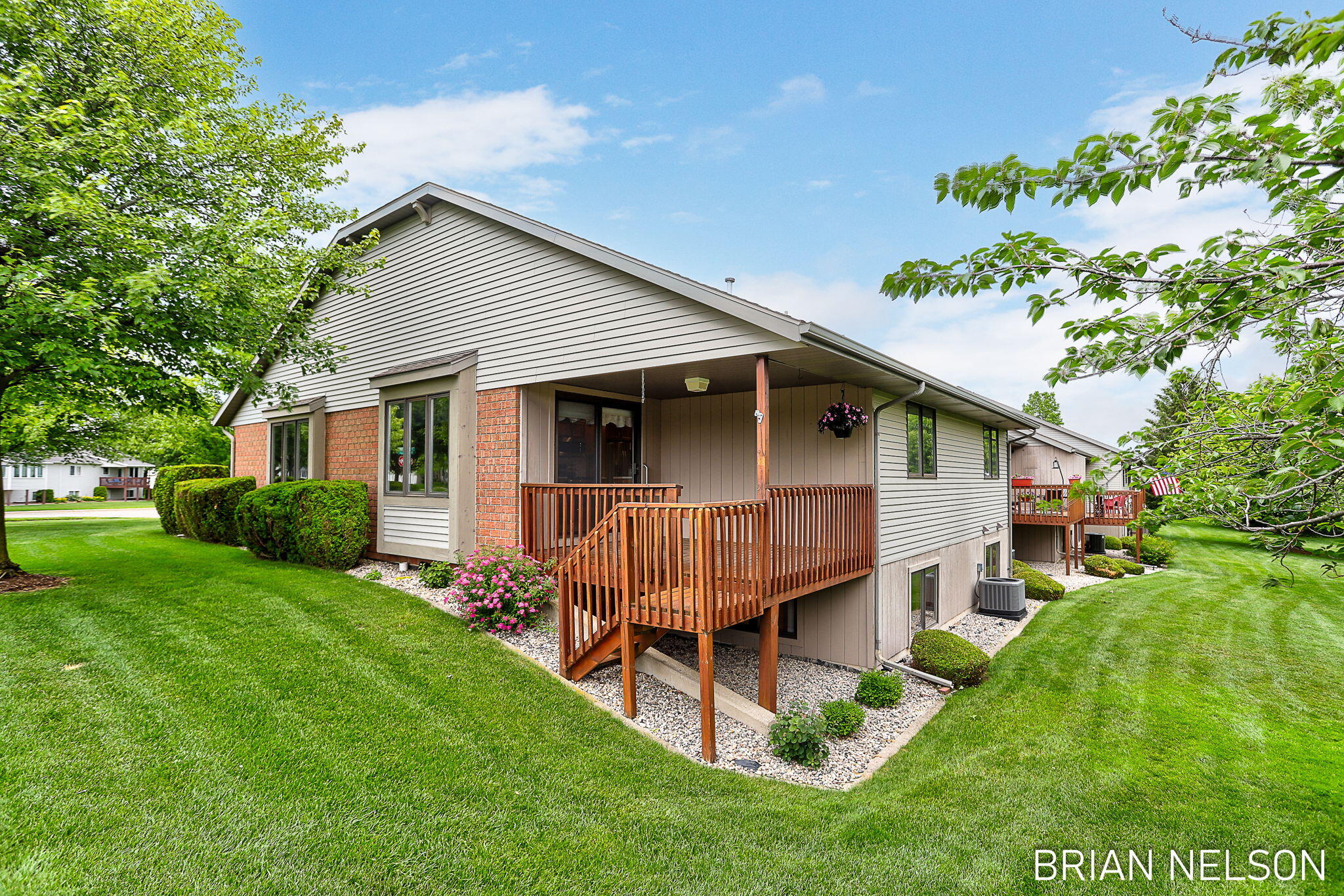 205 Parkside Drive Zeeland MI 49464