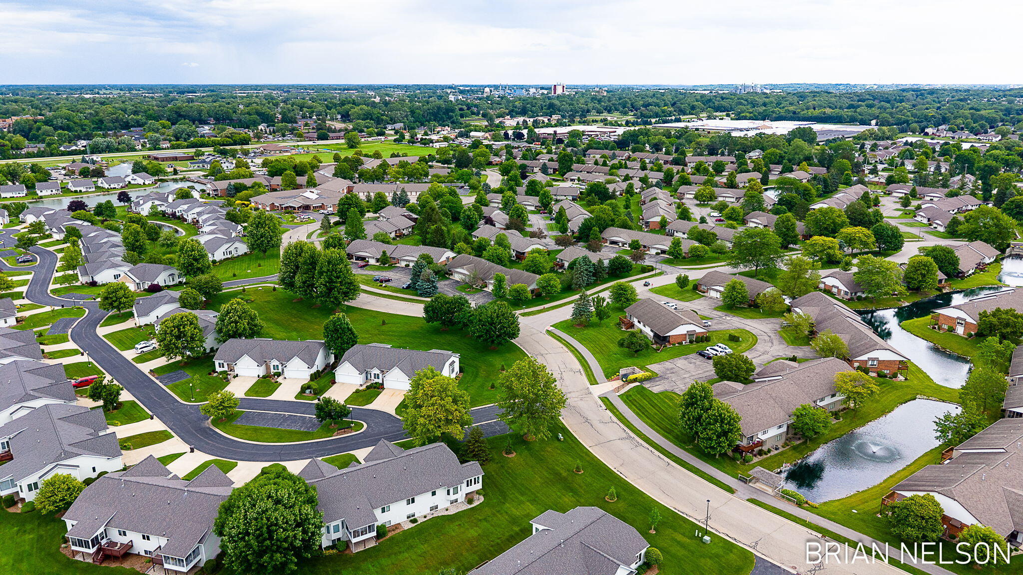 205 Parkside Drive Zeeland MI 49464