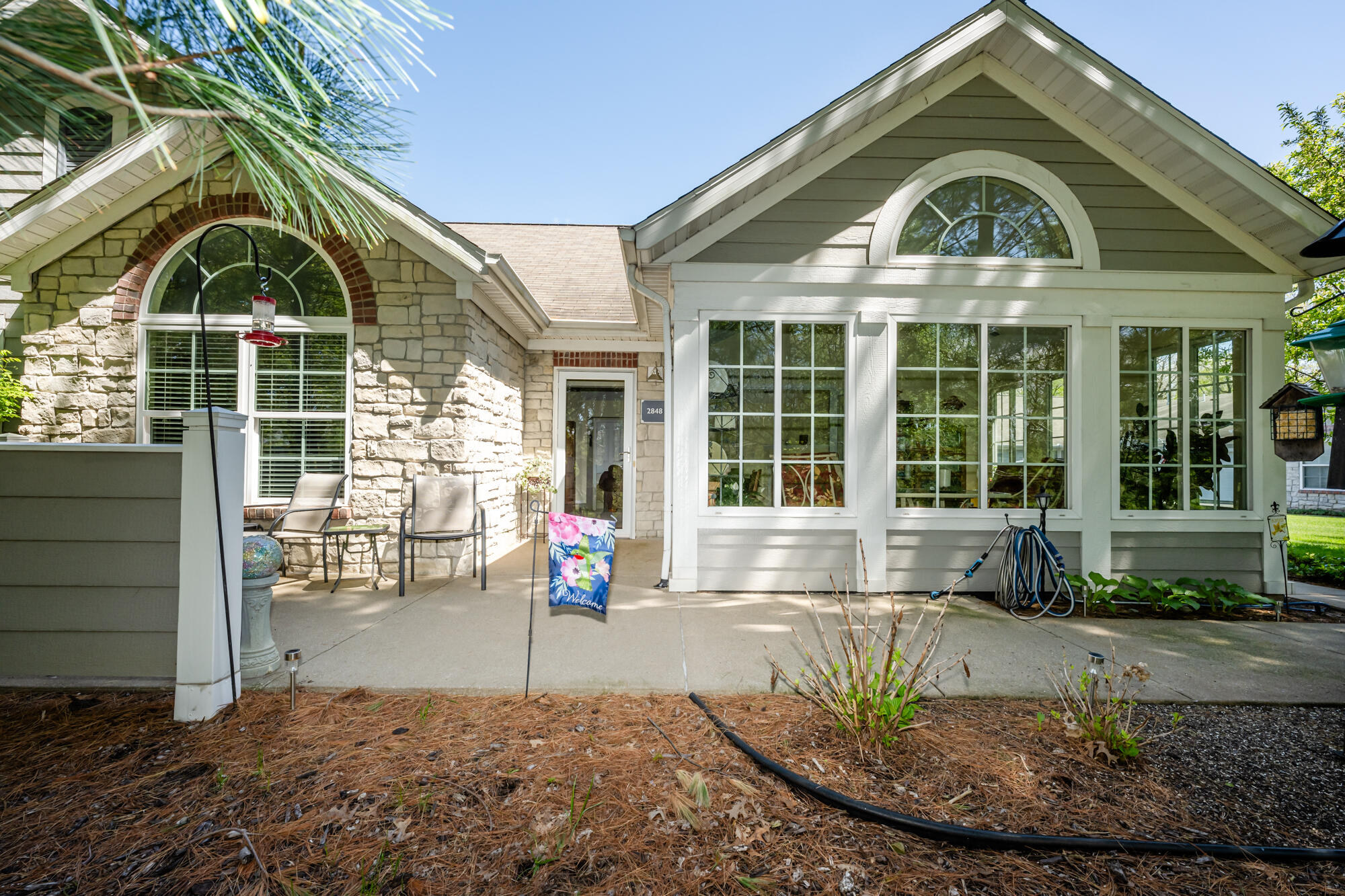 2848 Villa Lane Benton Harbor MI 49022
