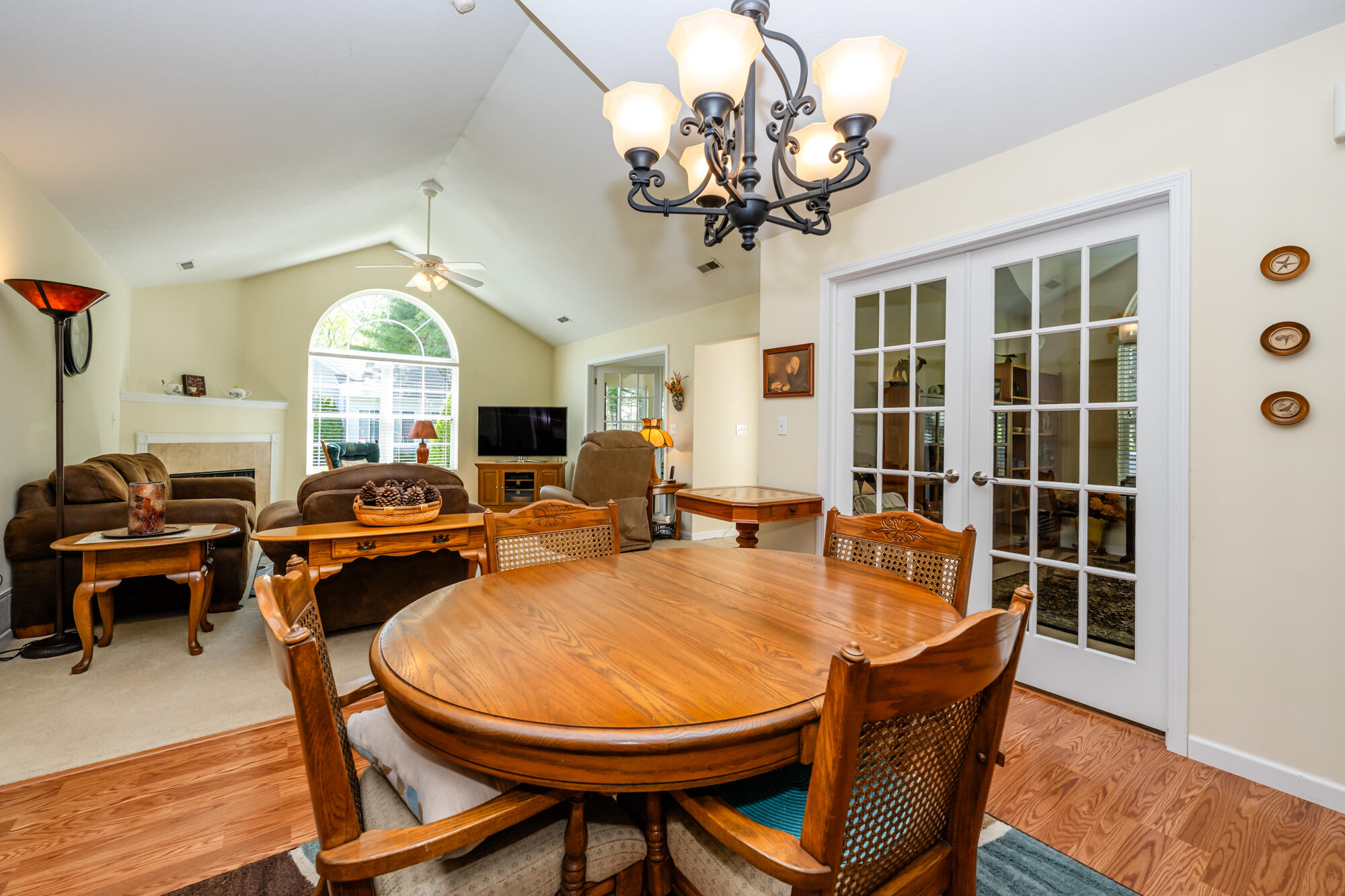 2848 Villa Lane Benton Harbor MI 49022