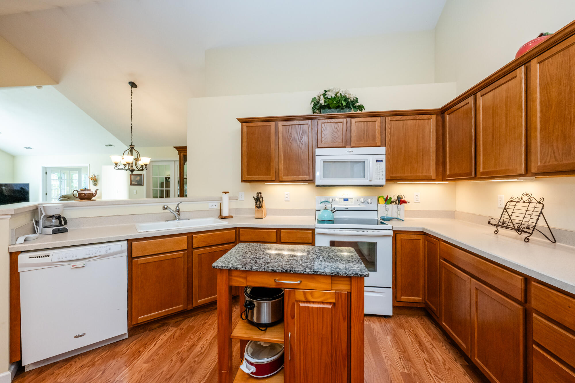 2848 Villa Lane Benton Harbor MI 49022
