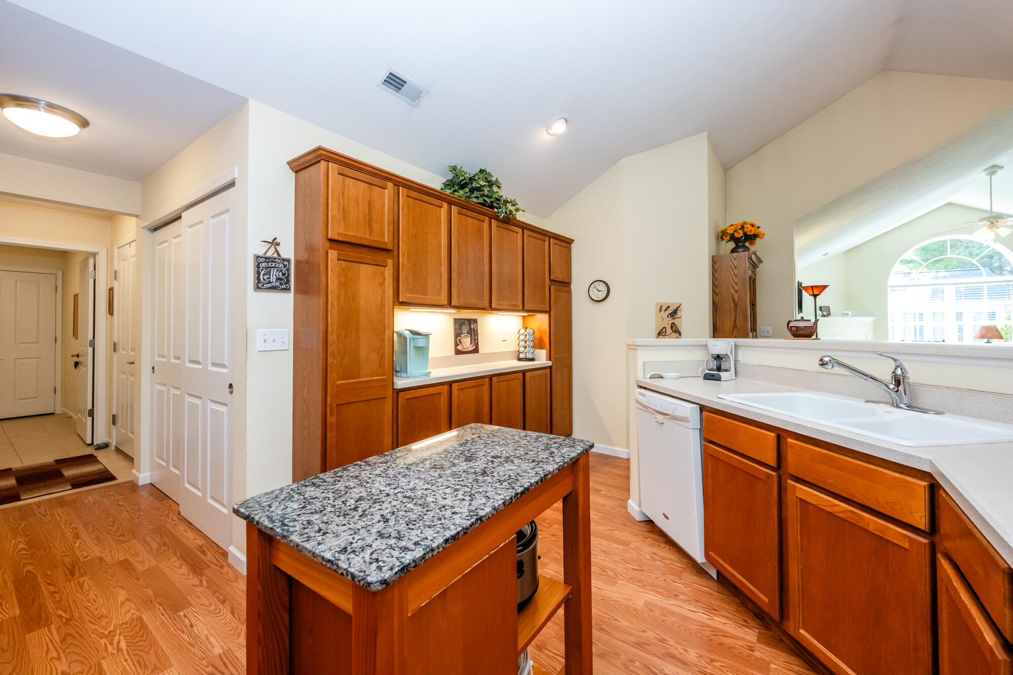 2848 Villa Lane Benton Harbor MI 49022