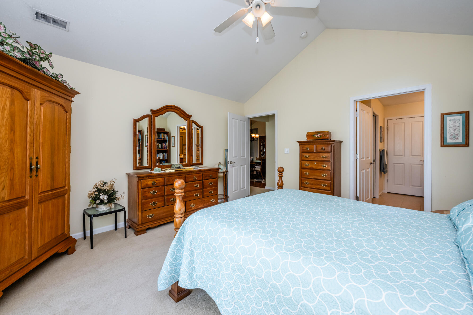 2848 Villa Lane Benton Harbor MI 49022