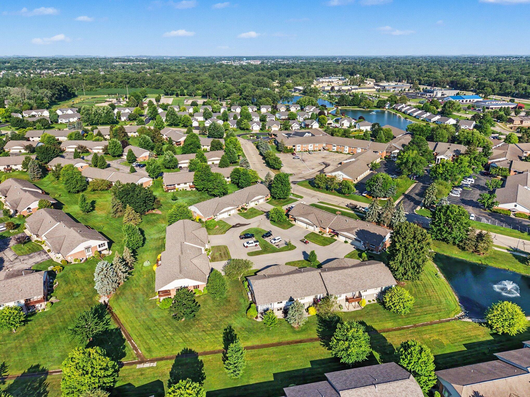 233 Parkside Drive Zeeland MI 49464