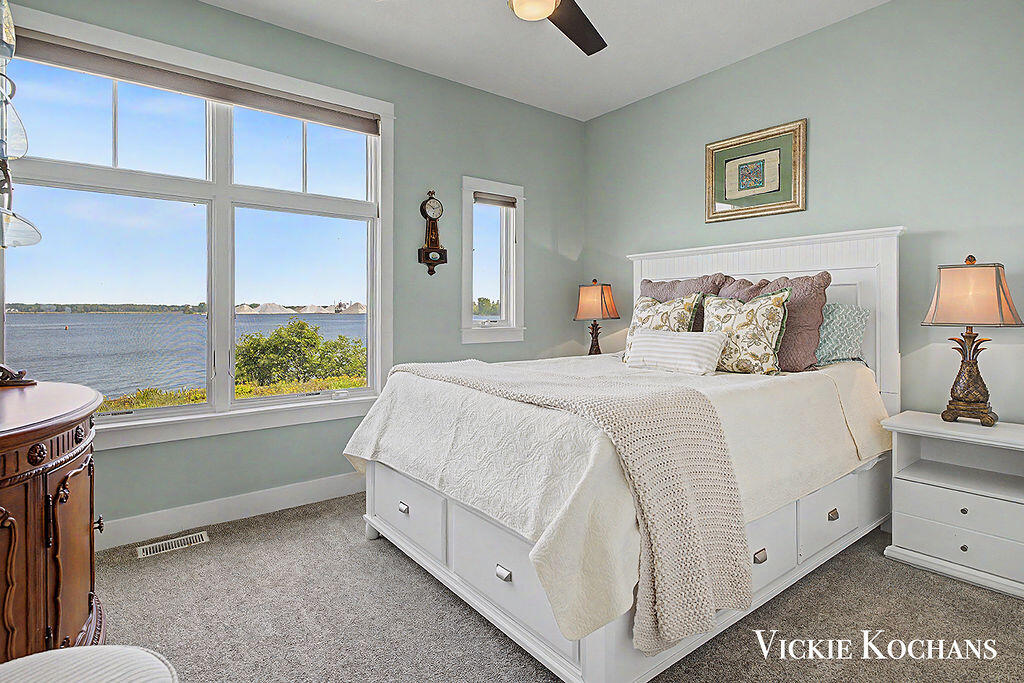142 Viridian Drive Muskegon MI 49440