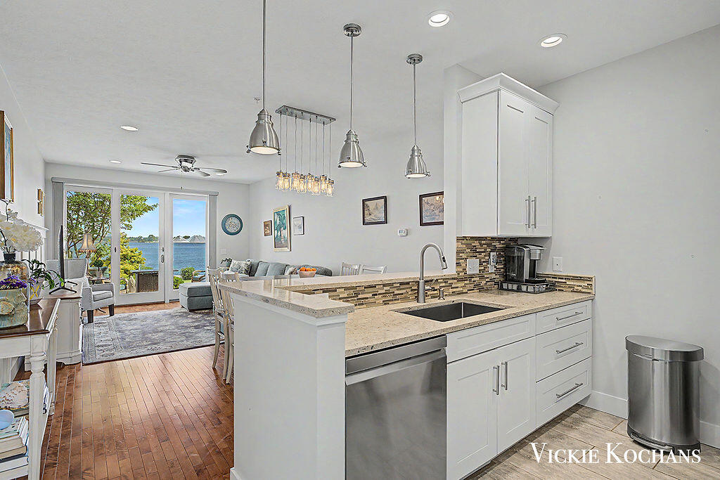 142 Viridian Drive Muskegon MI 49440
