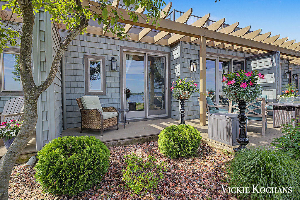 142 Viridian Drive Muskegon MI 49440