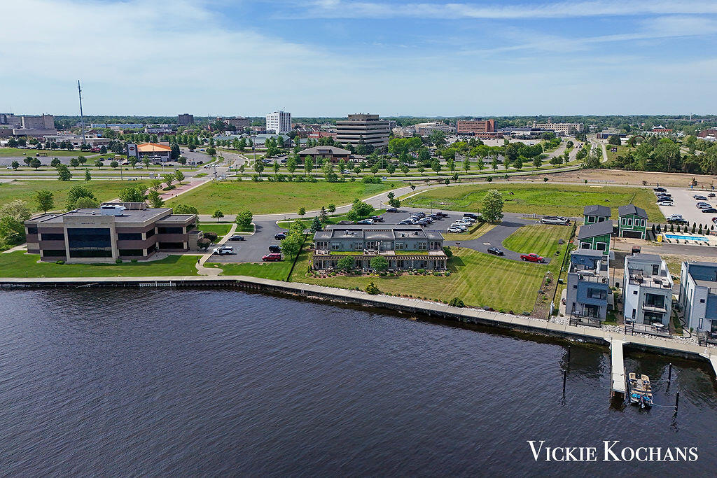 142 Viridian Drive Muskegon MI 49440