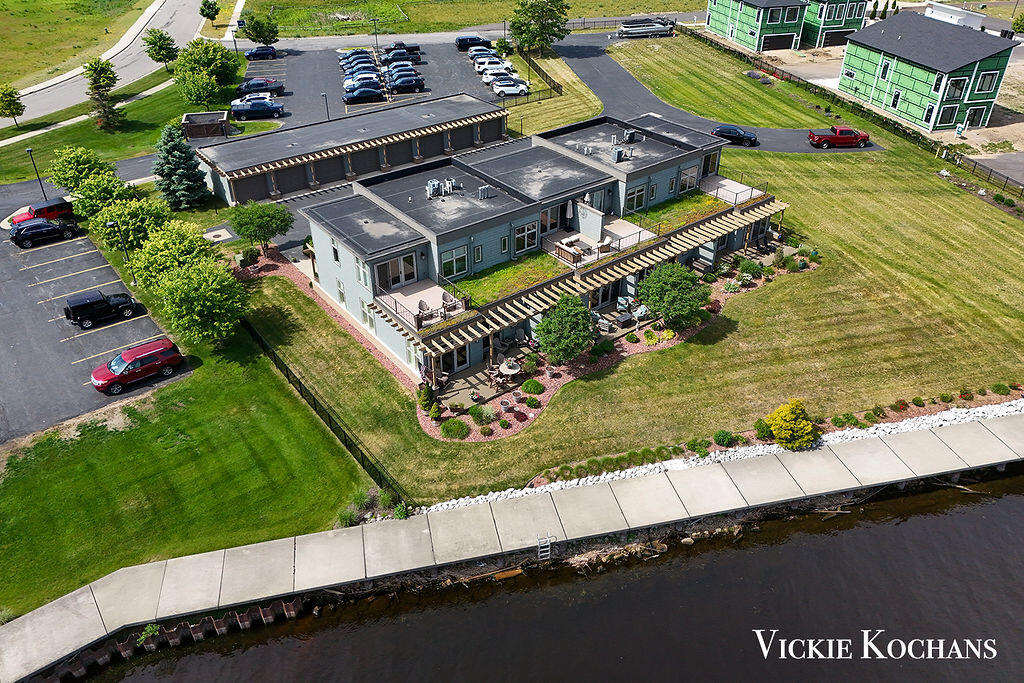 142 Viridian Drive Muskegon MI 49440