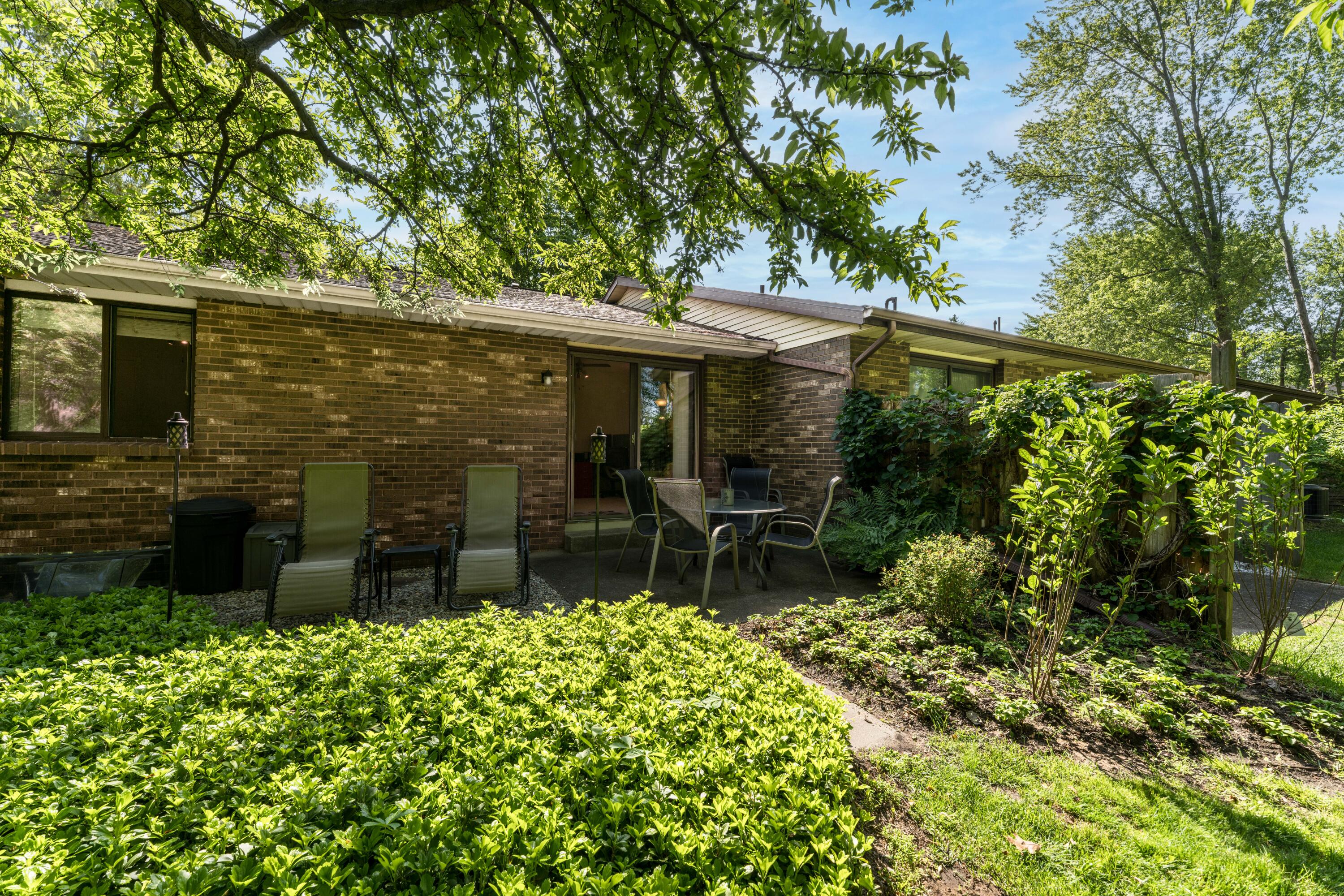 494 Amity Street Douglas MI 49406