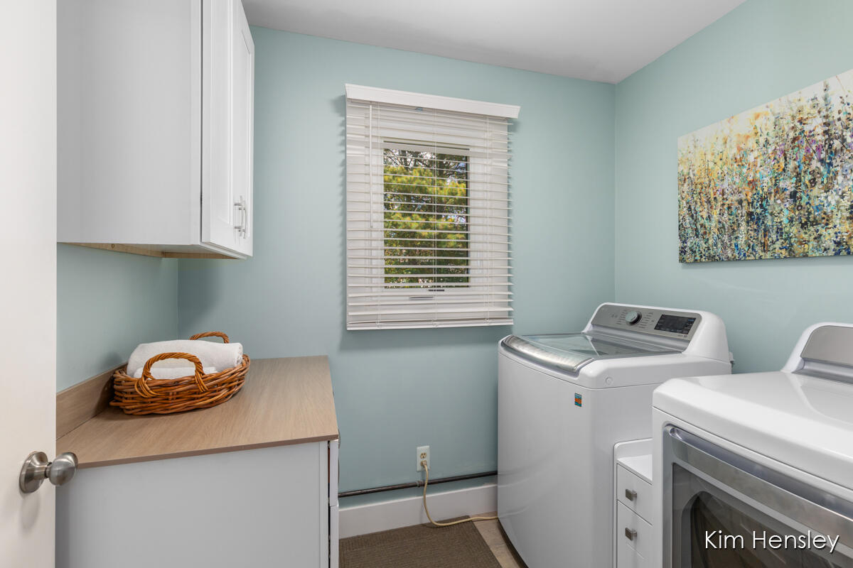 6641 Bella Vista Drive NE Rockford MI 49341