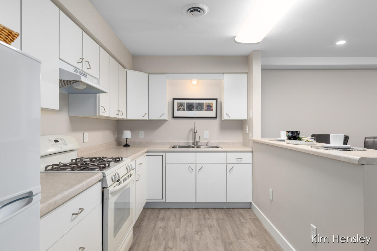 6641 Bella Vista Drive NE Rockford MI 49341
