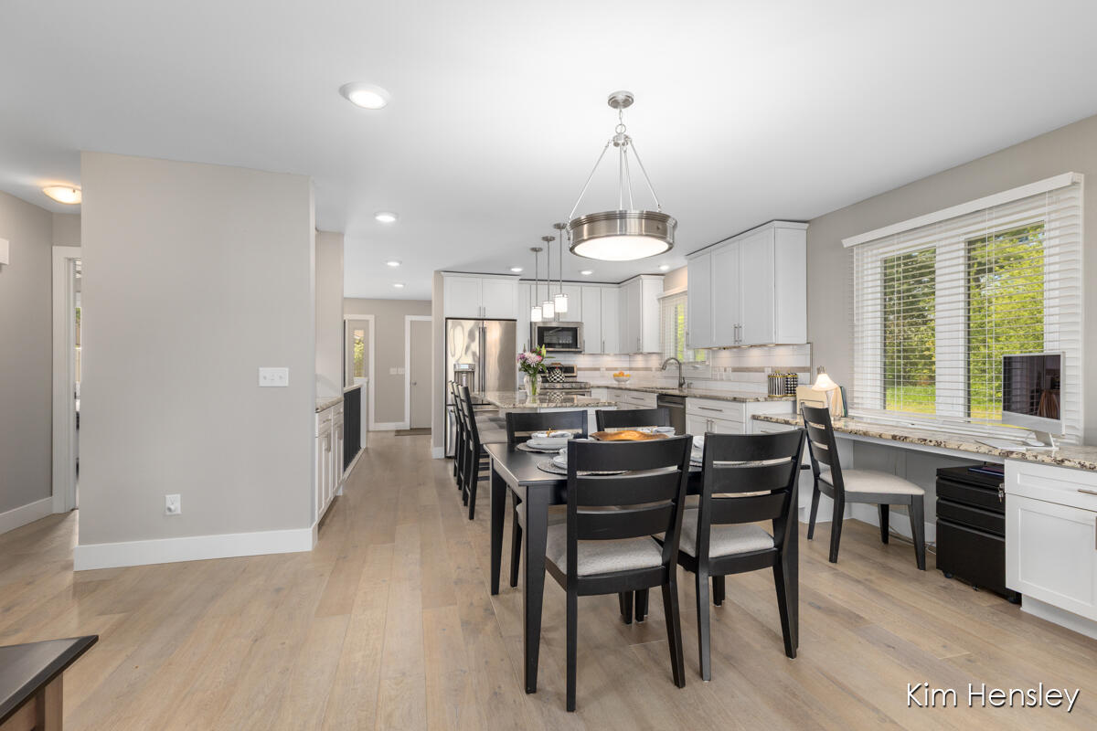 6641 Bella Vista Drive NE Rockford MI 49341