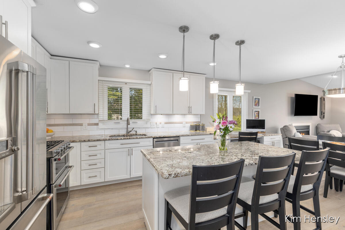 6641 Bella Vista Drive NE Rockford MI 49341