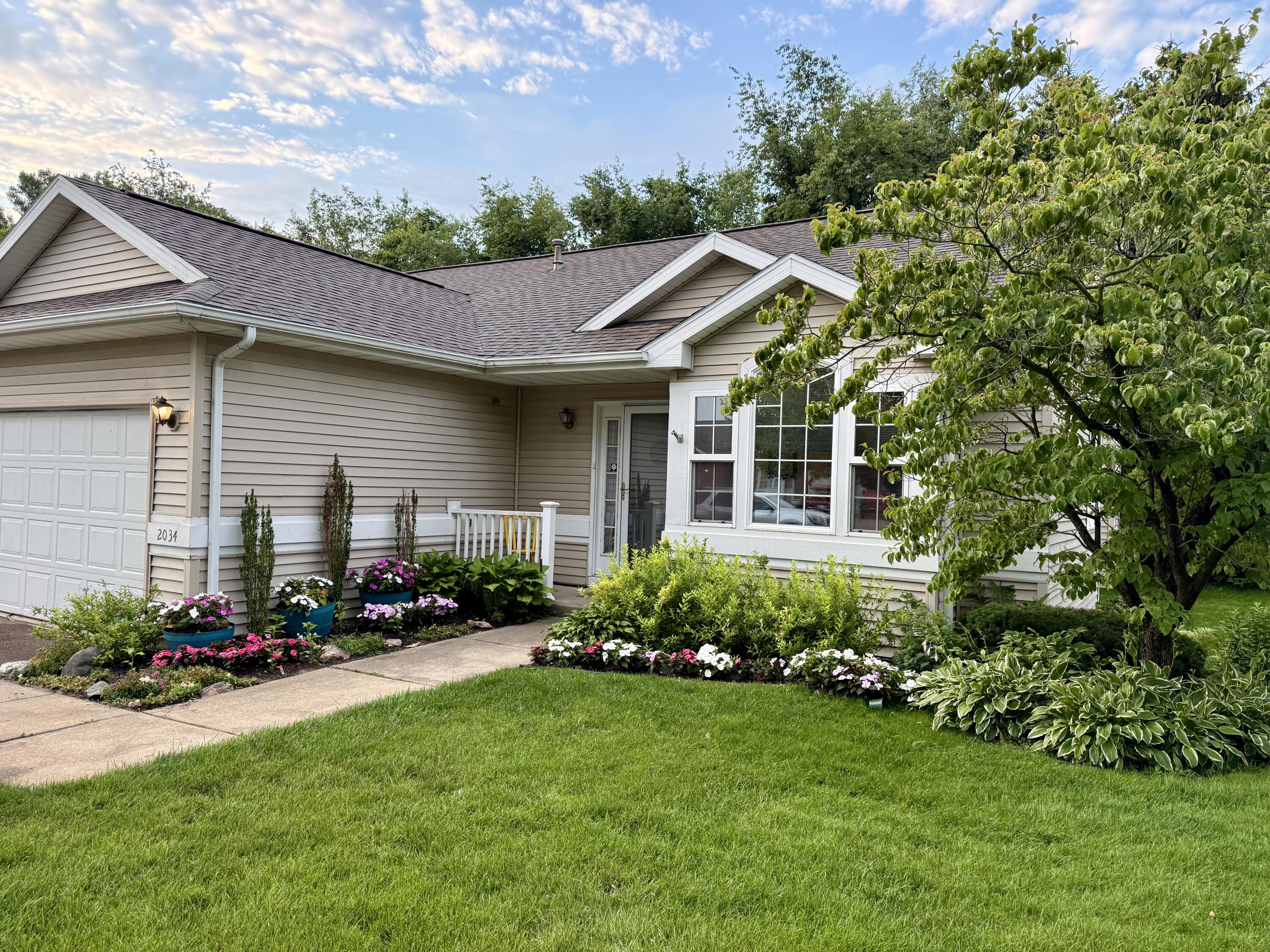 2034 Quail Cove Drive Kalamazoo MI 49009