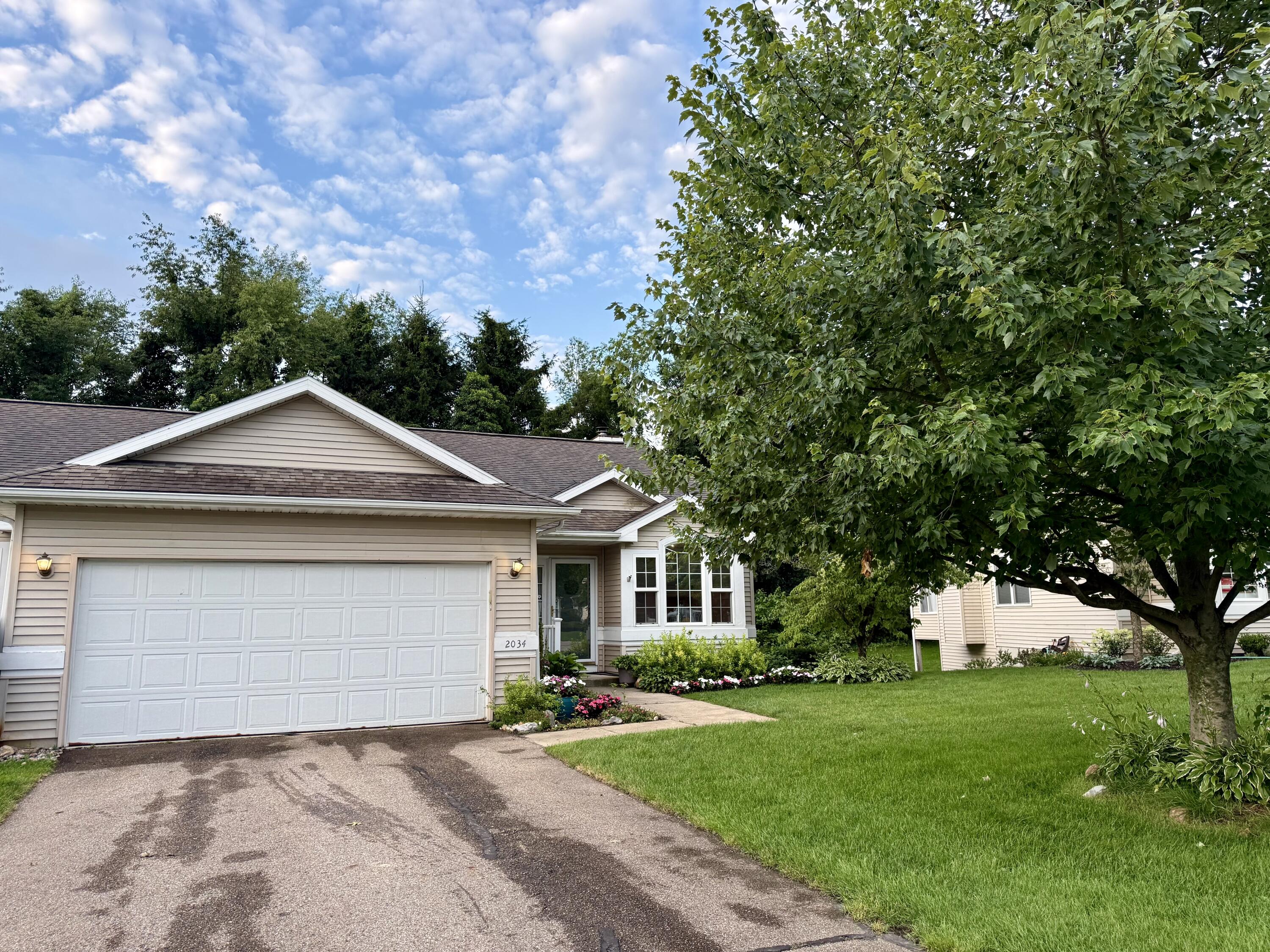 2034 Quail Cove Drive Kalamazoo MI 49009
