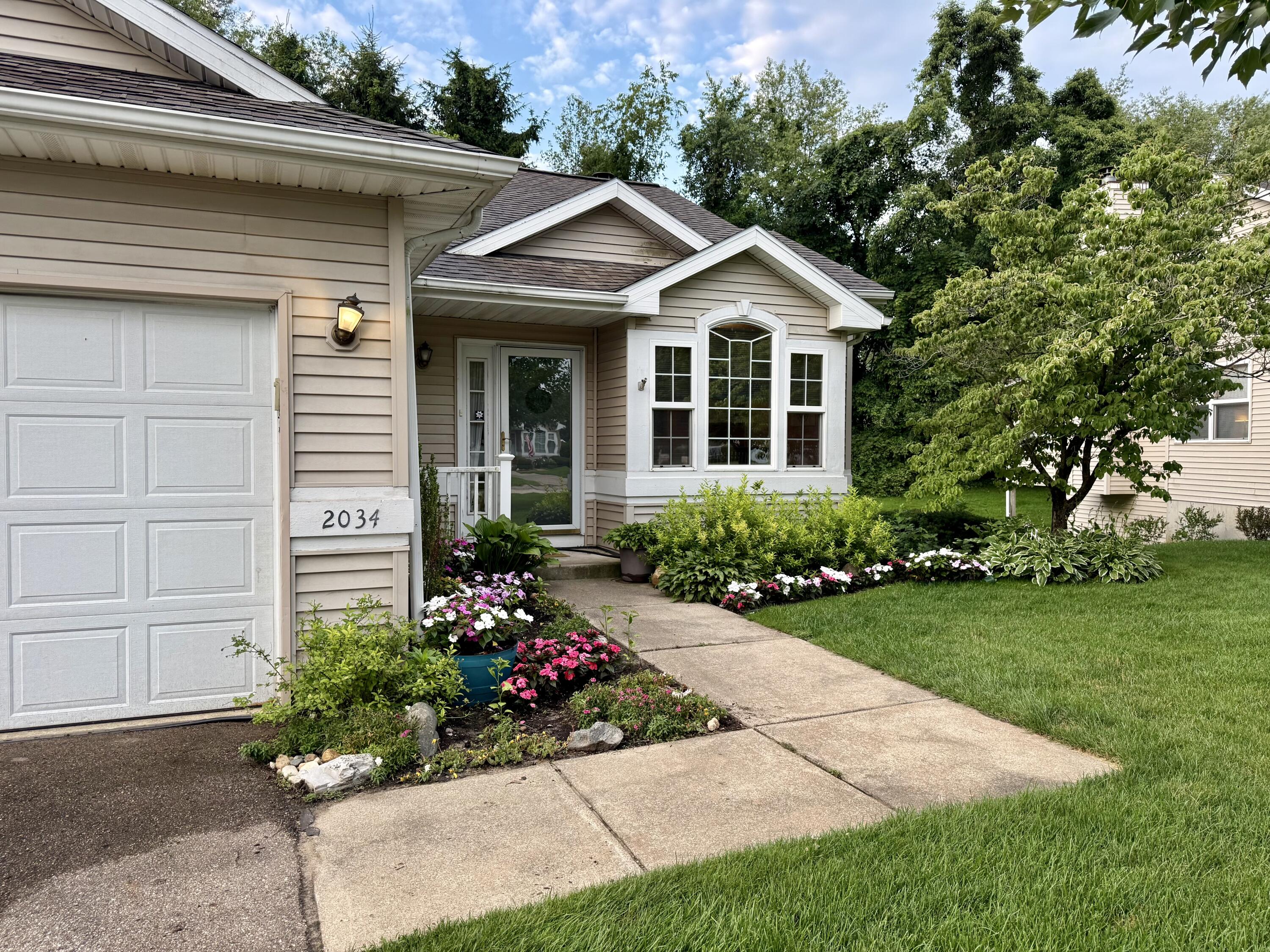 2034 Quail Cove Drive Kalamazoo MI 49009