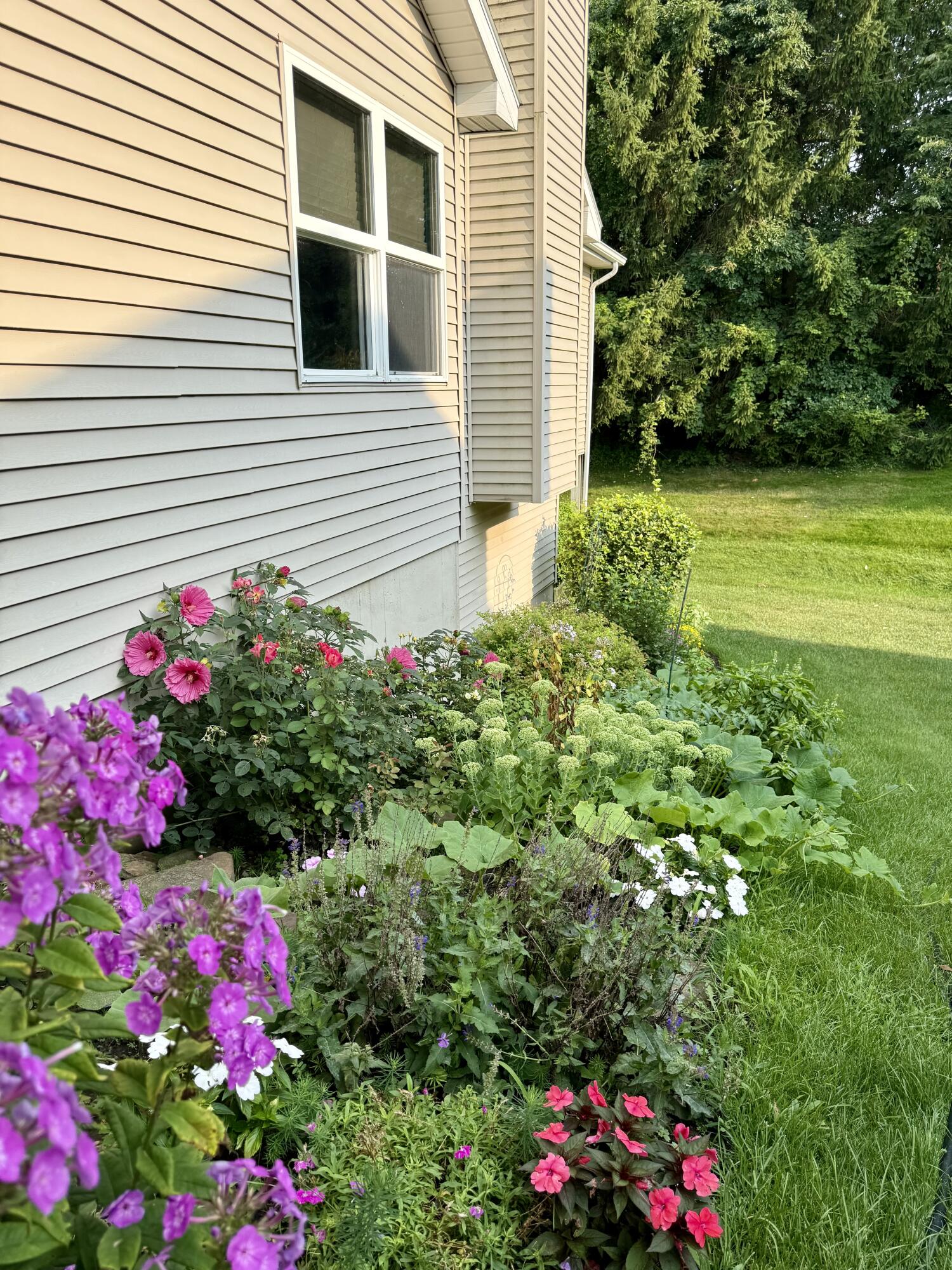 2034 Quail Cove Drive Kalamazoo MI 49009