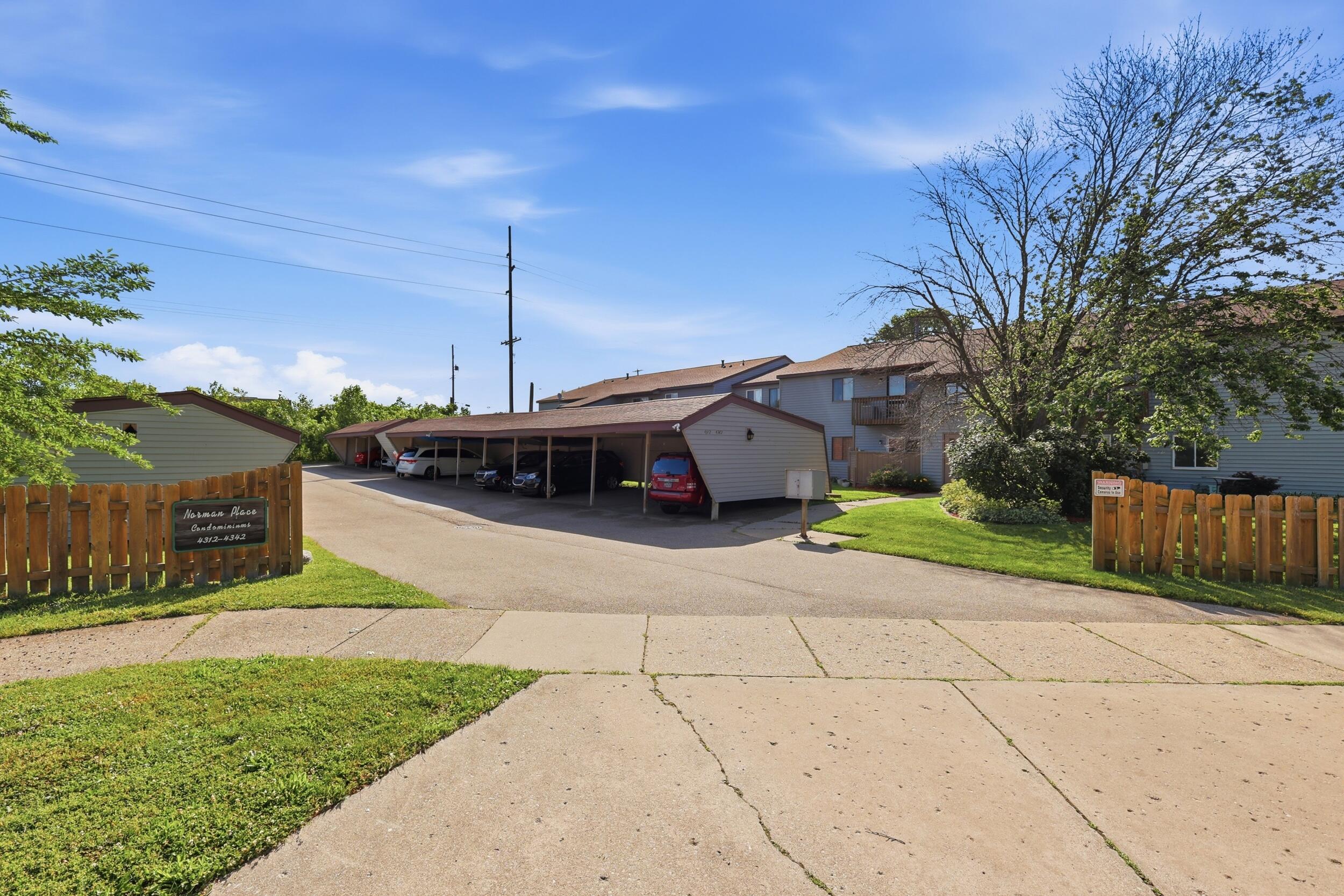 4328 Norman Drive SE Grand Rapids MI 49508