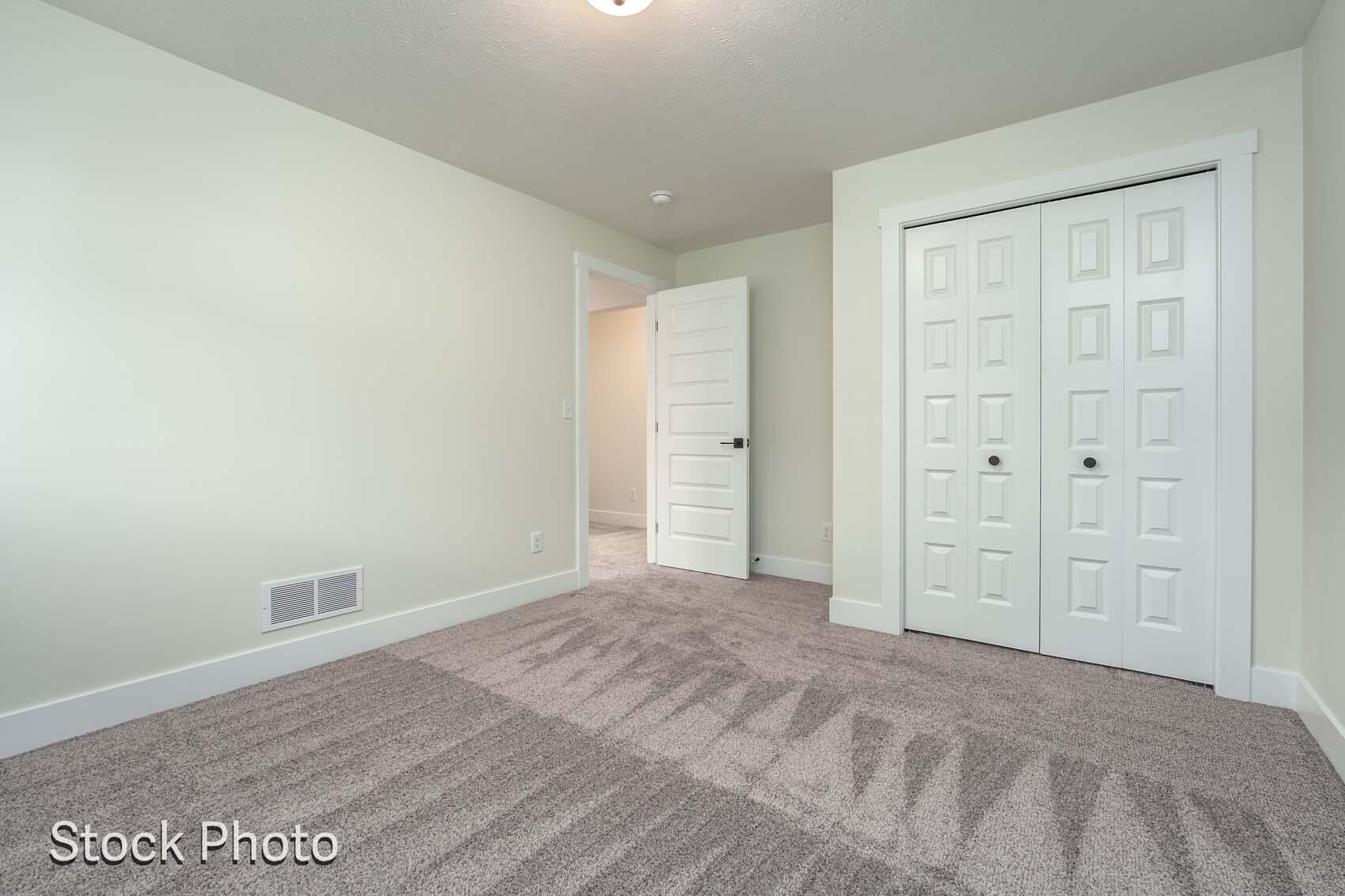 329 Round Hill Road Kalamazoo MI 49009