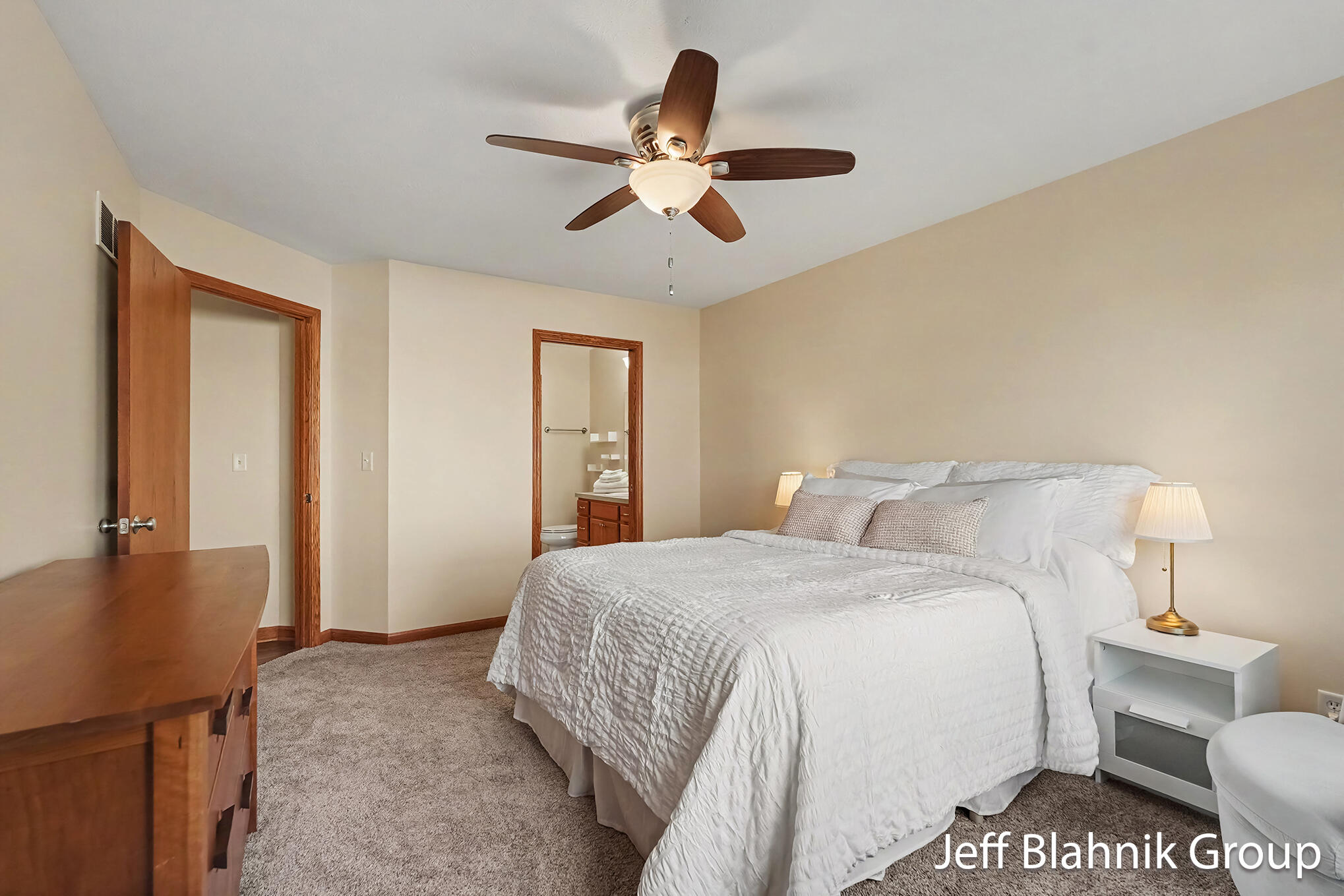 3559 Megan Court NW Grand Rapids MI 49534