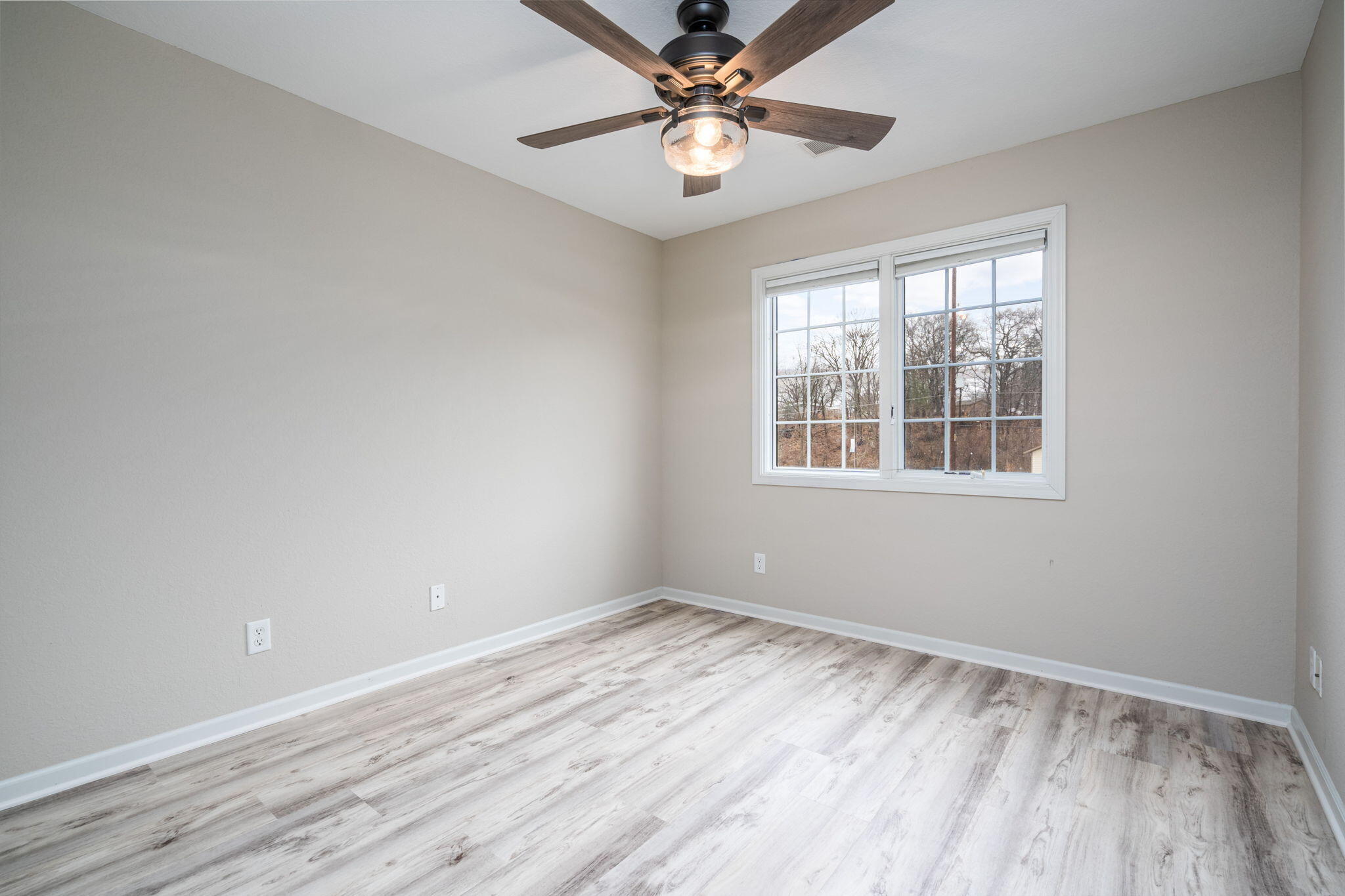2411 Lake Avenue Muskegon MI 49445