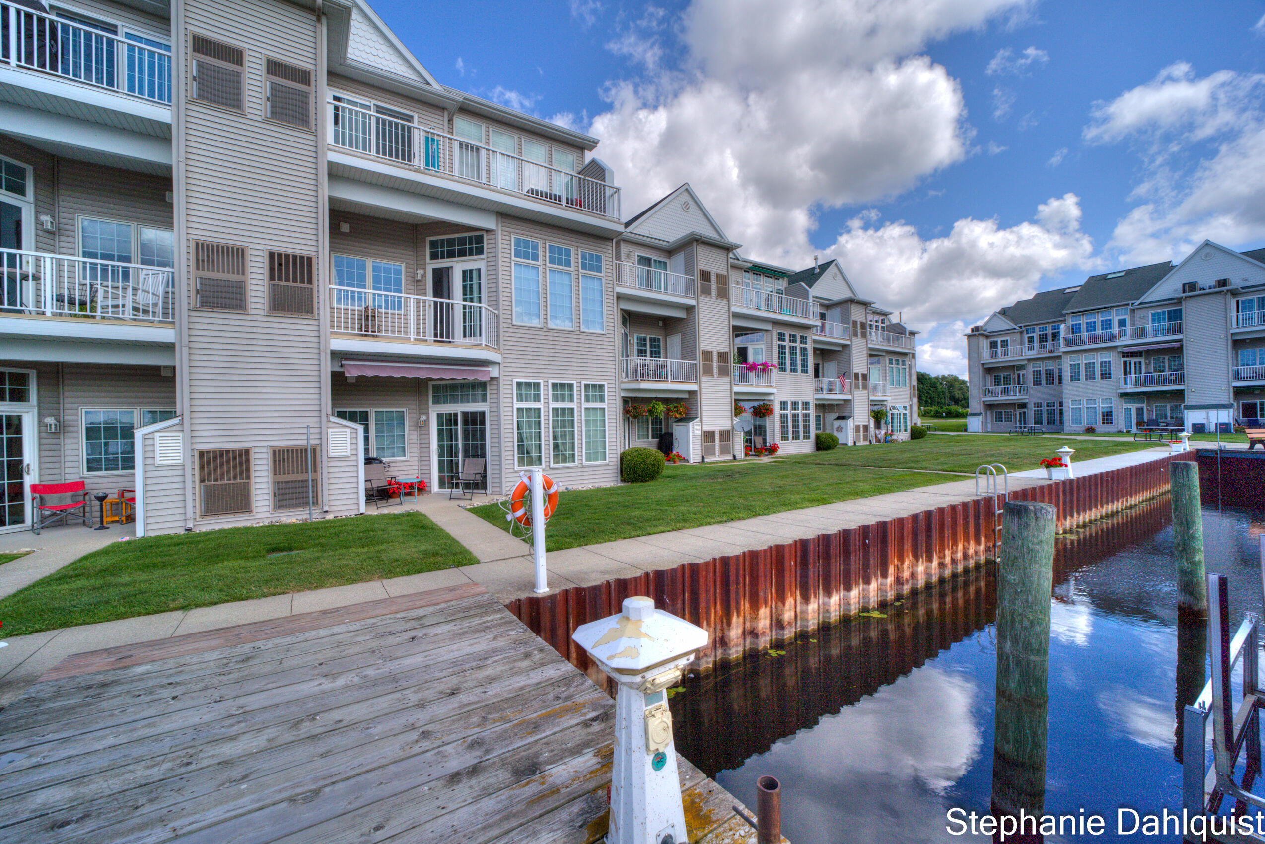 2411 Lake Avenue Muskegon MI 49445