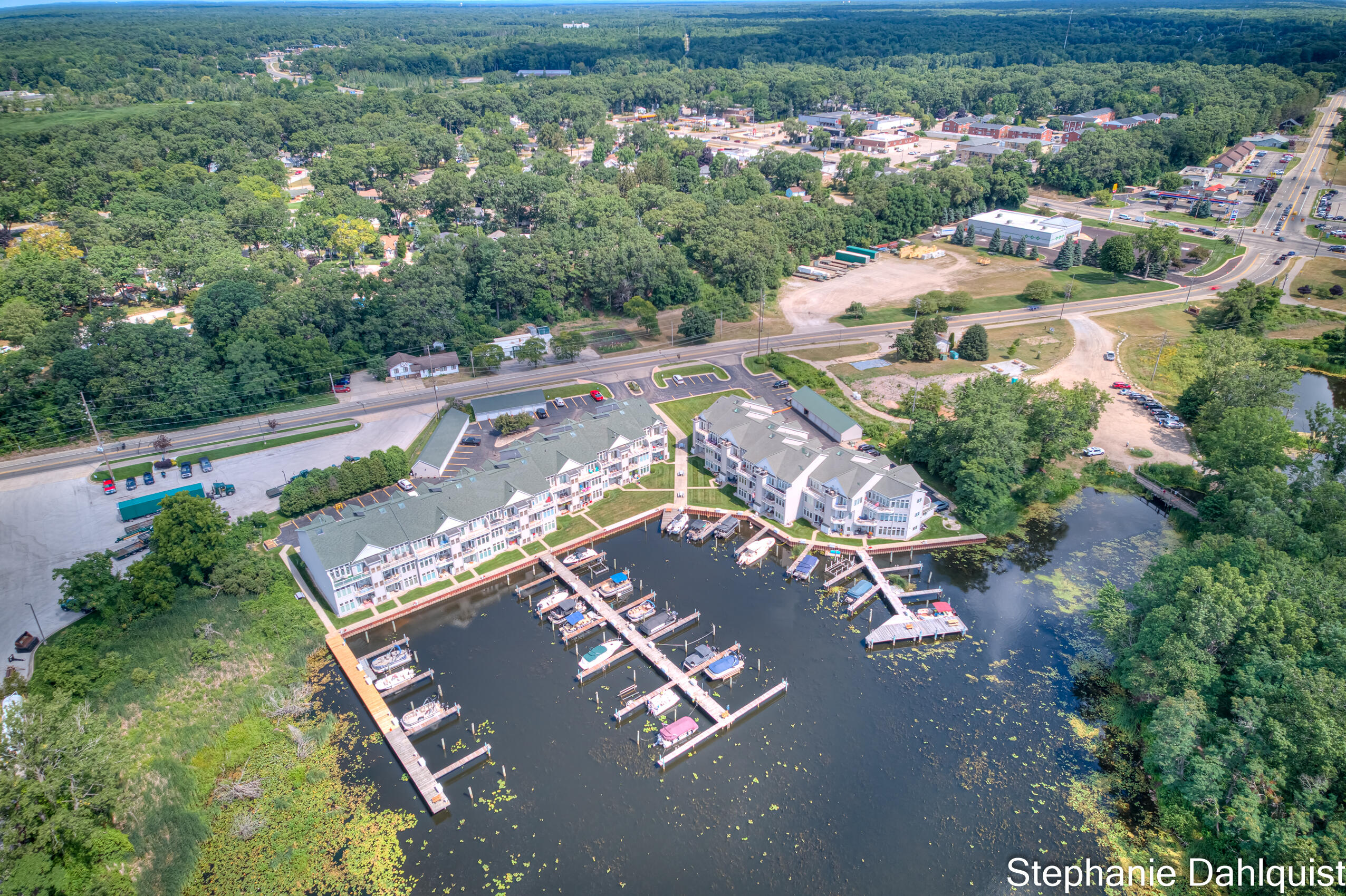 2411 Lake Avenue Muskegon MI 49445