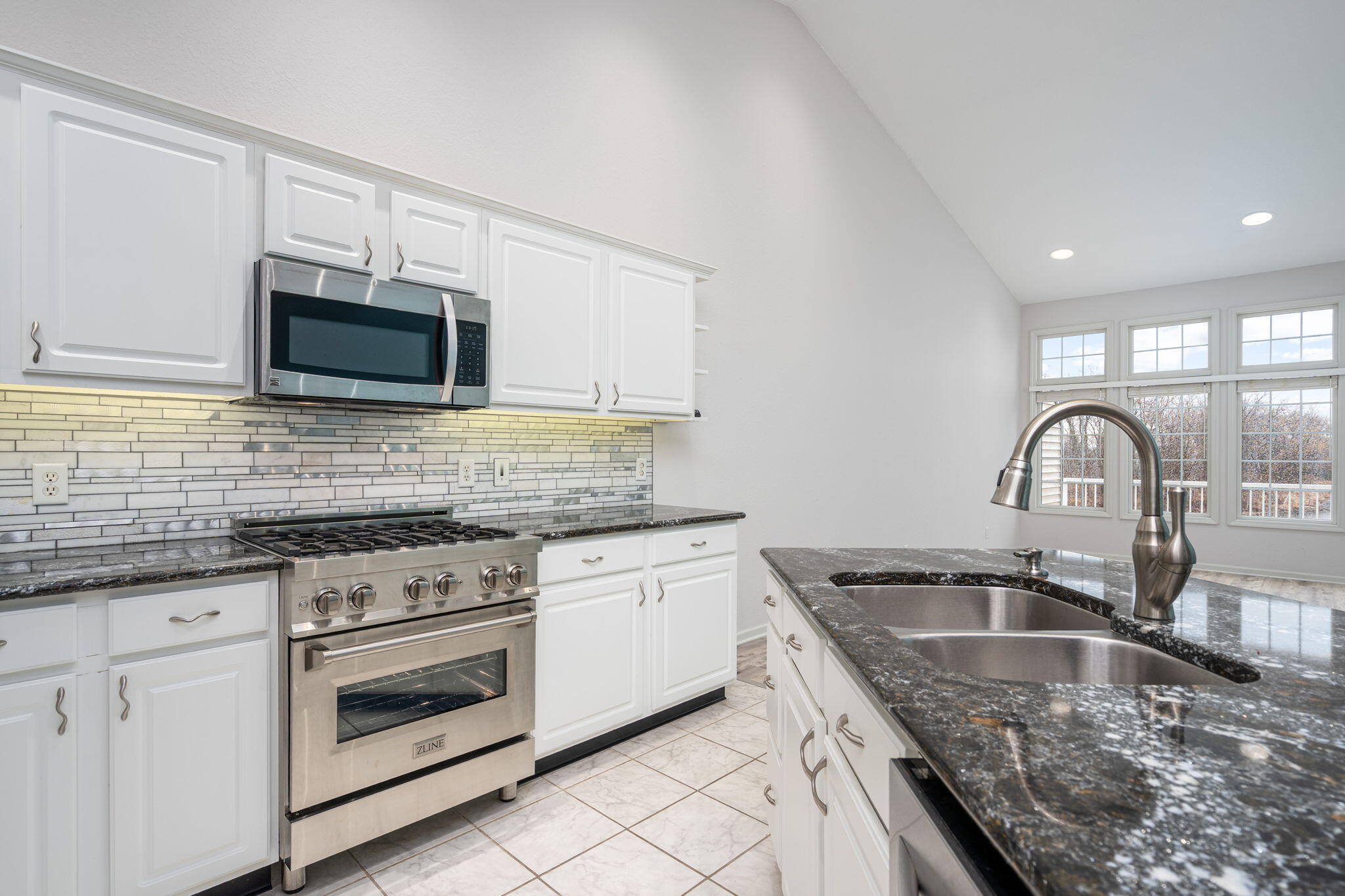 2411 Lake Avenue Muskegon MI 49445