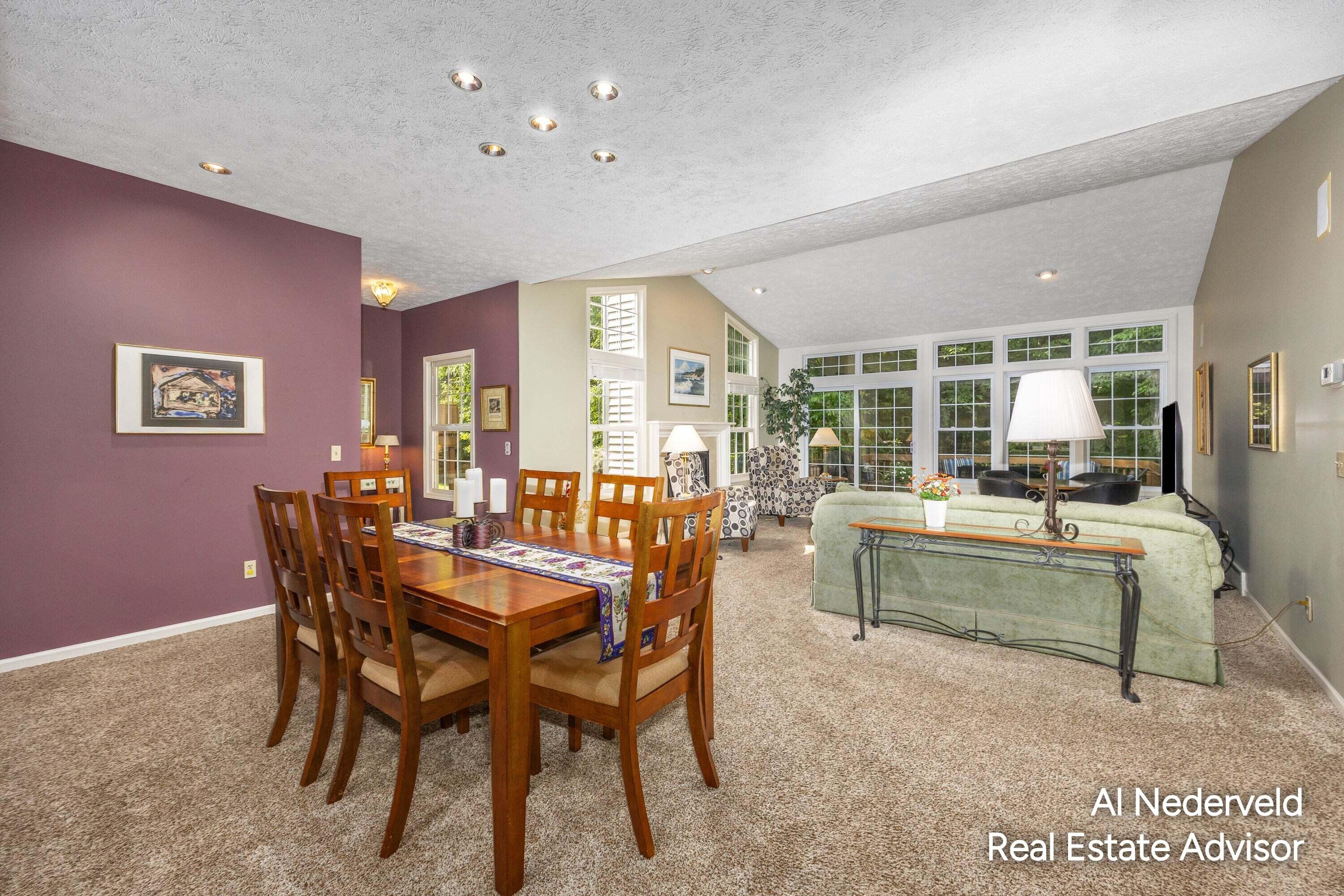 2126 S Cross Creek Drive SE Grand Rapids MI 49508