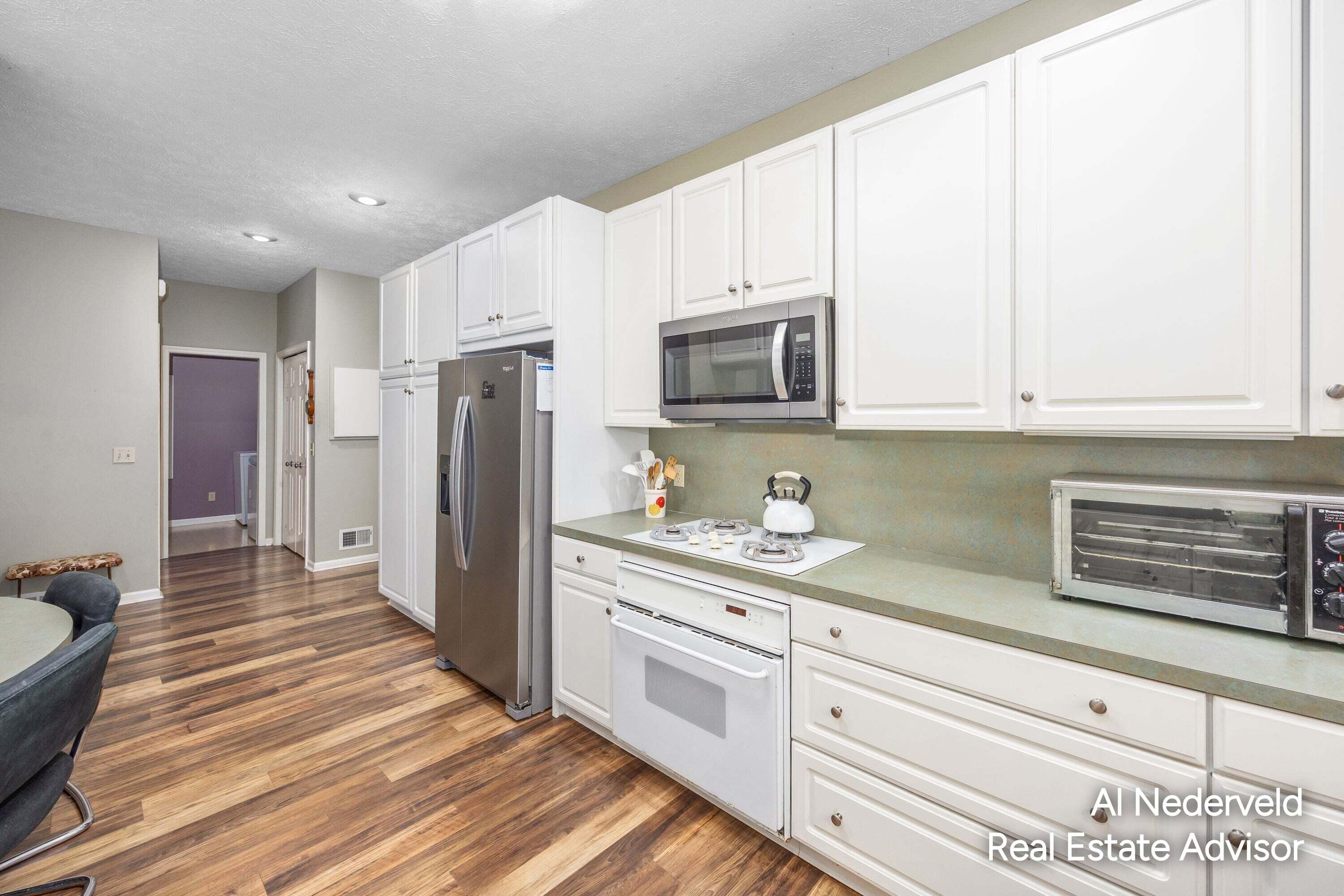 2126 S Cross Creek Drive SE Grand Rapids MI 49508