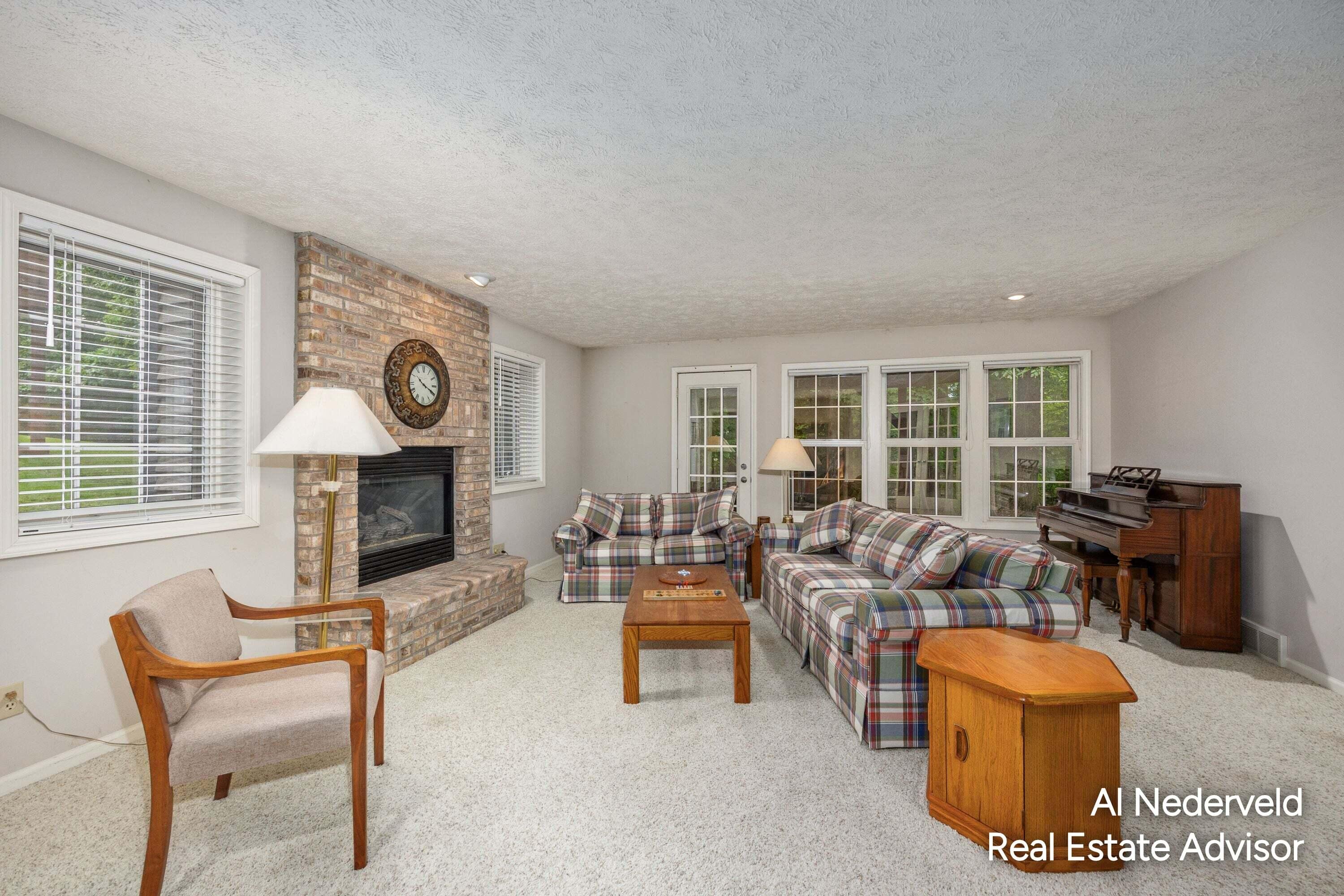 2126 S Cross Creek Drive SE Grand Rapids MI 49508