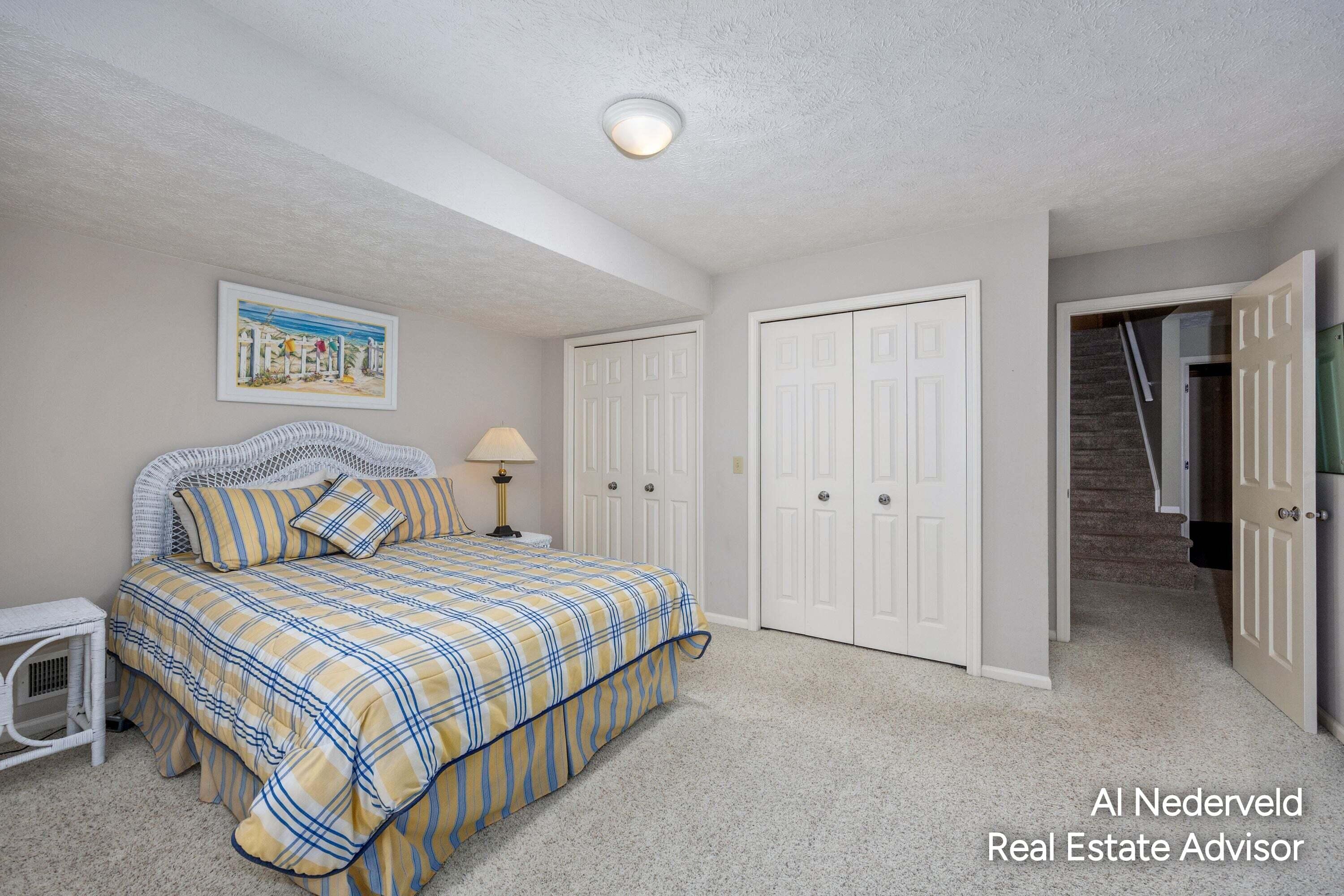 2126 S Cross Creek Drive SE Grand Rapids MI 49508