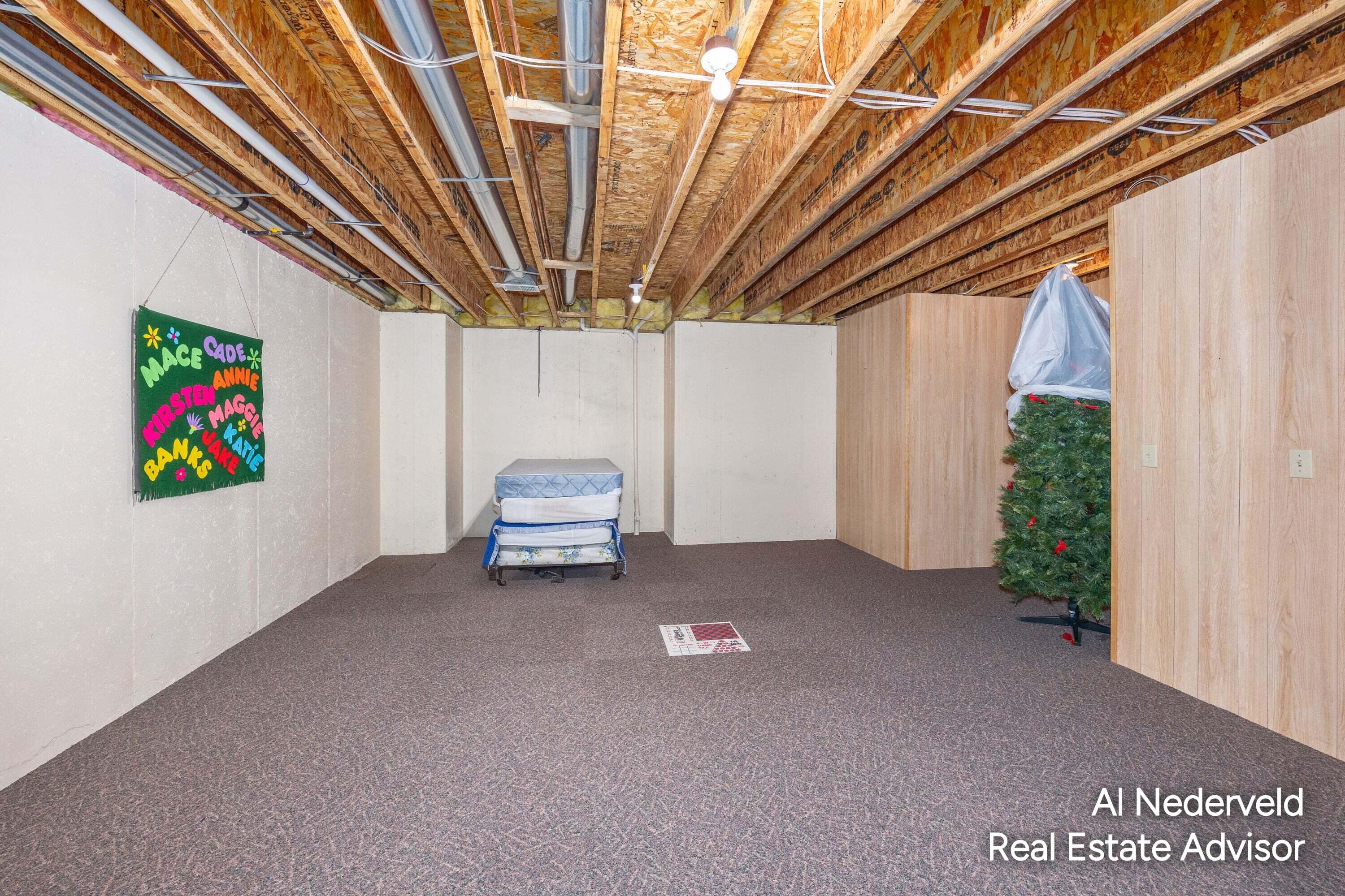 2126 S Cross Creek Drive SE Grand Rapids MI 49508