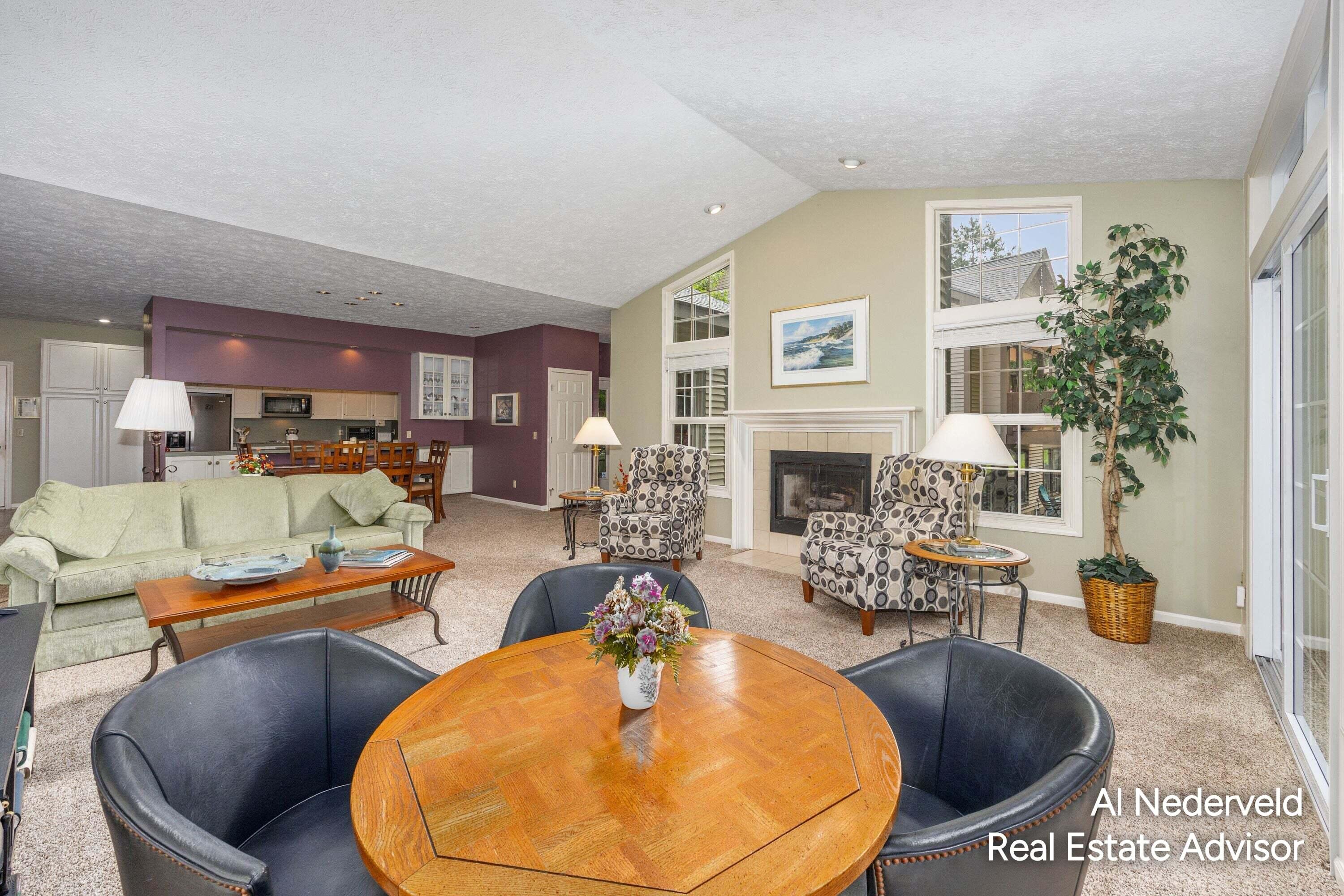 2126 S Cross Creek Drive SE Grand Rapids MI 49508