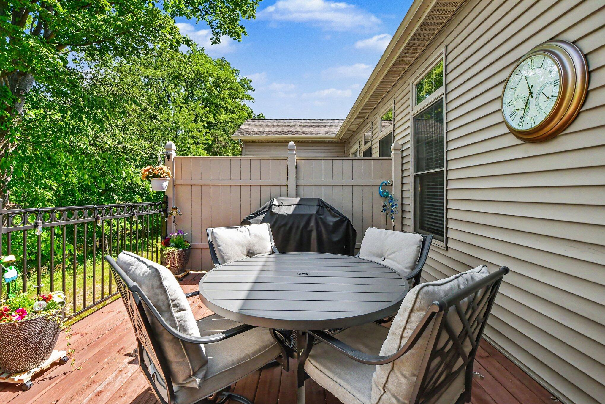 3255 Stormy Creek Drive SE Grand Rapids MI 49512