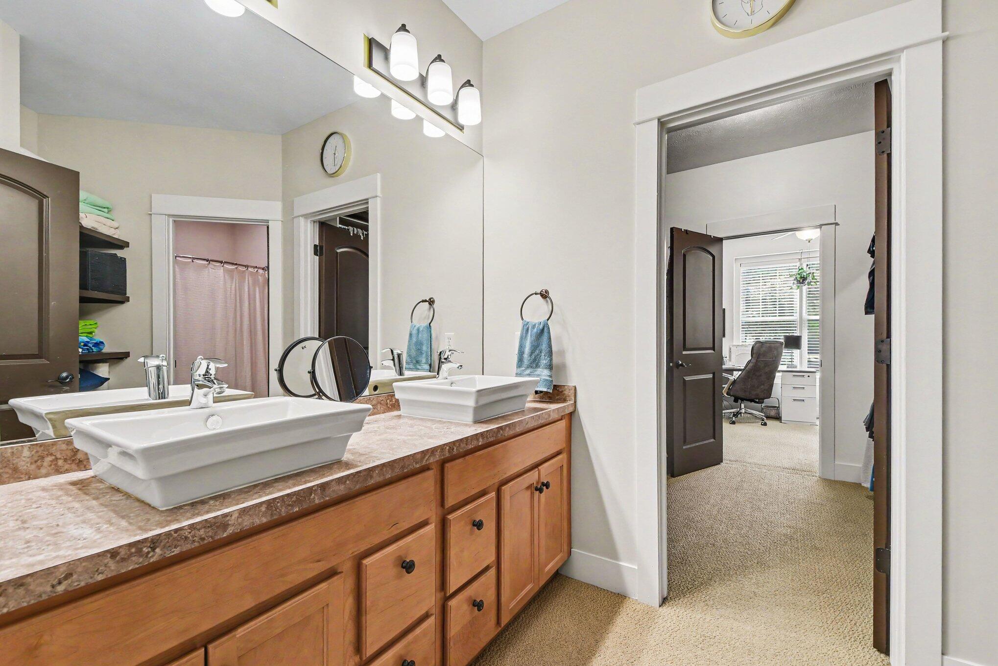3255 Stormy Creek Drive SE Grand Rapids MI 49512