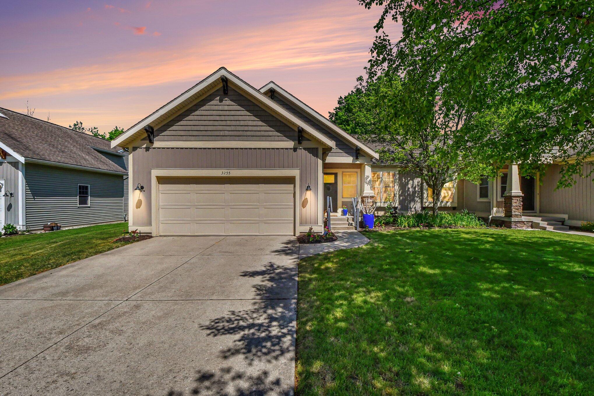 3255 Stormy Creek Drive SE Grand Rapids MI 49512